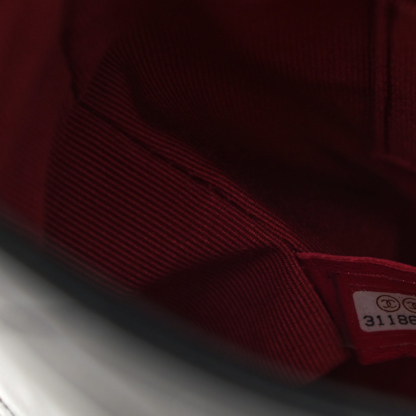 Calfskin Quilted Pearl Small About Pearls Hobo Bag Black