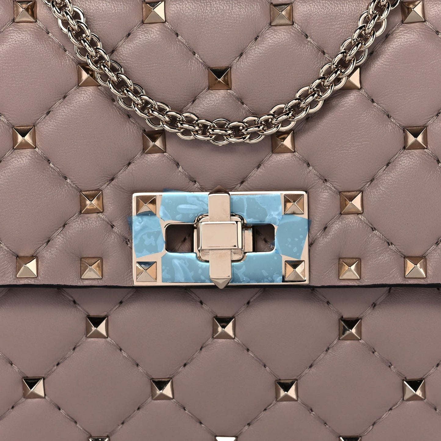 Lambskin Medium Rockstud Spike Shoulder Bag Poudre