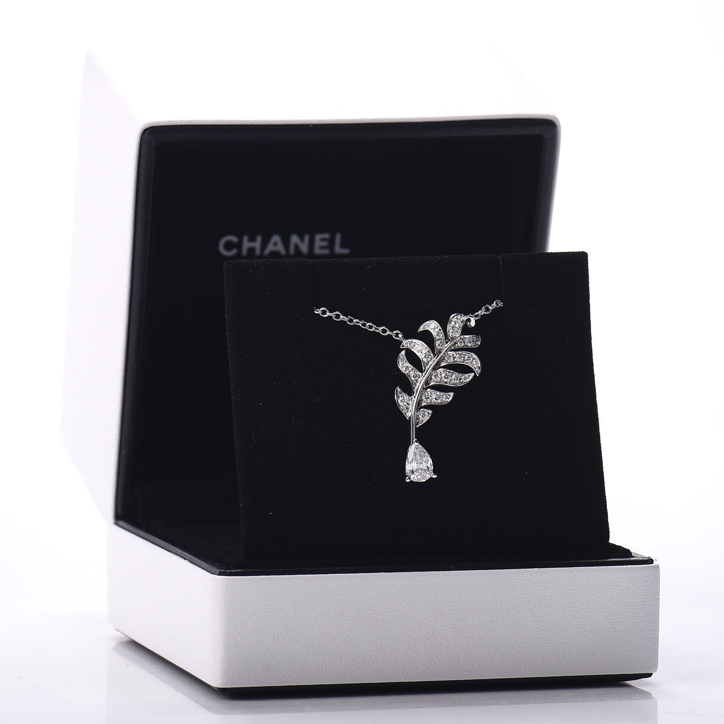 18K White Gold Diamond Plume De Necklace