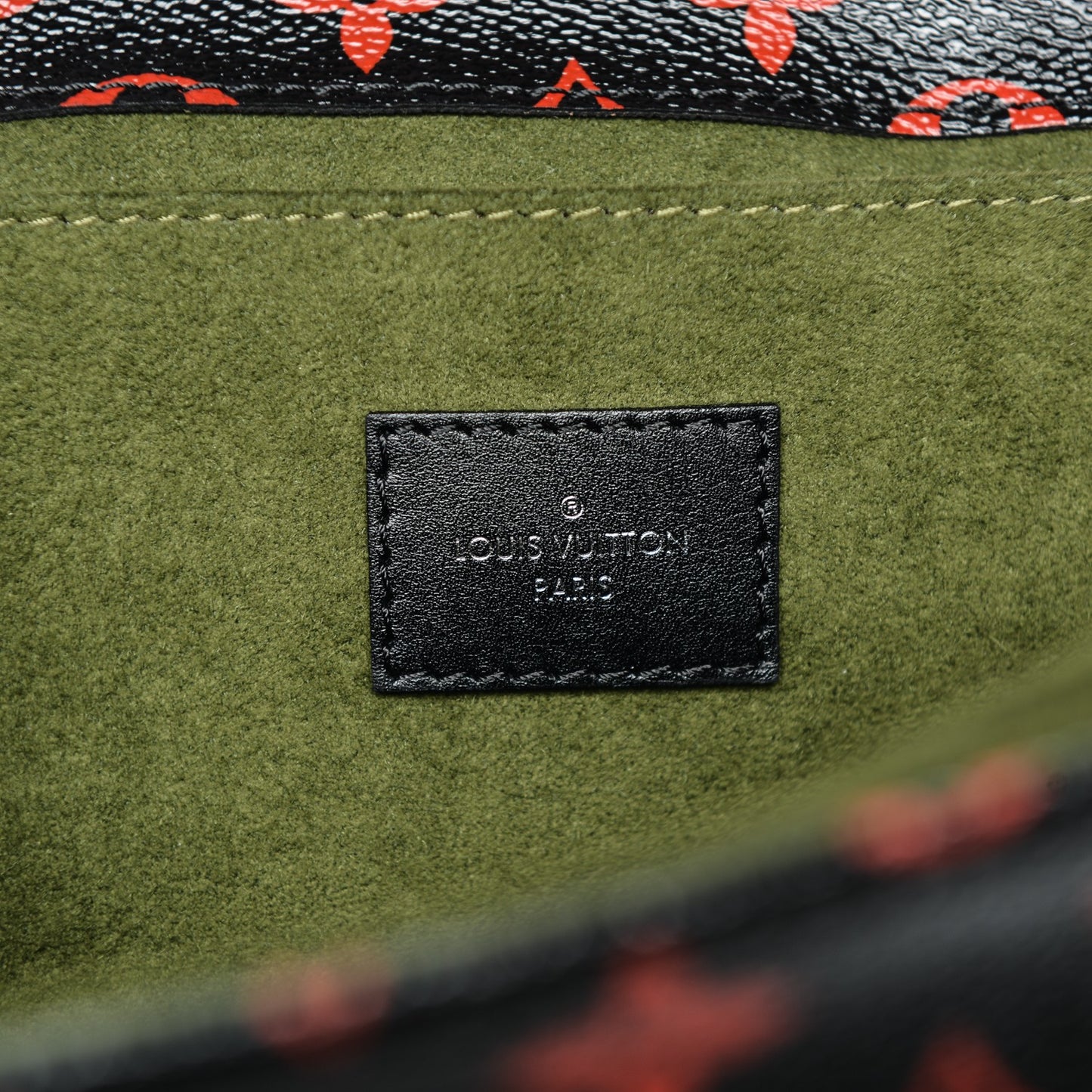 Monogram Infrarouge Pochette Metis