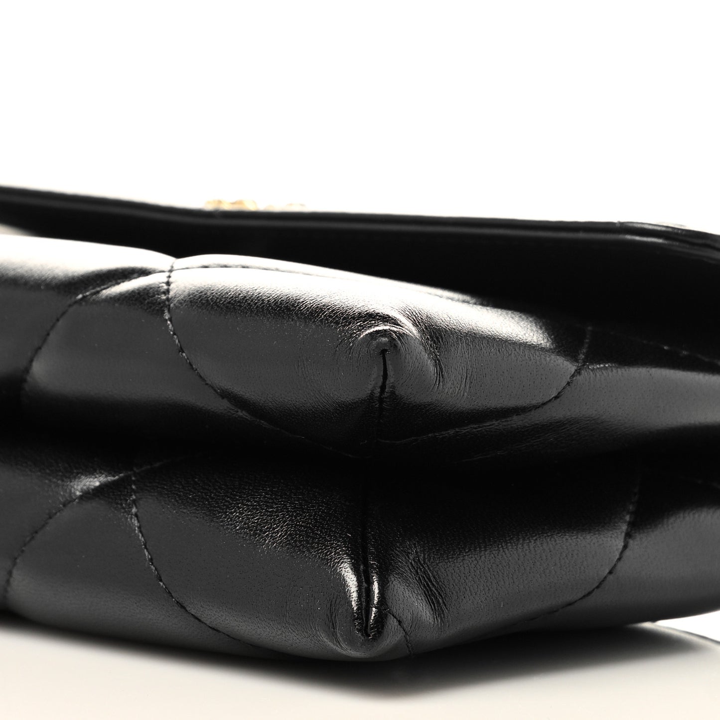 Lambskin Quilted Chanel 19 Flap Clutch Black