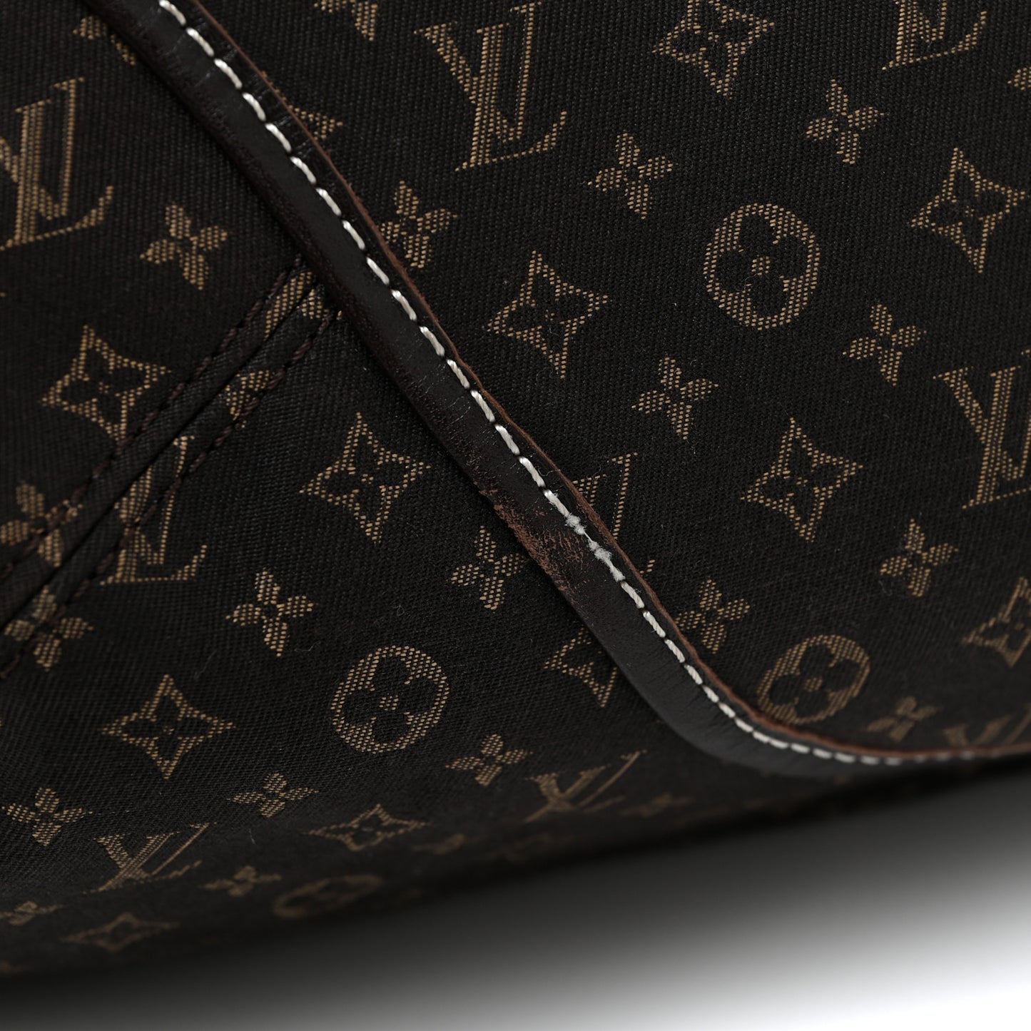 Monogram Idylle Elegie Fusain