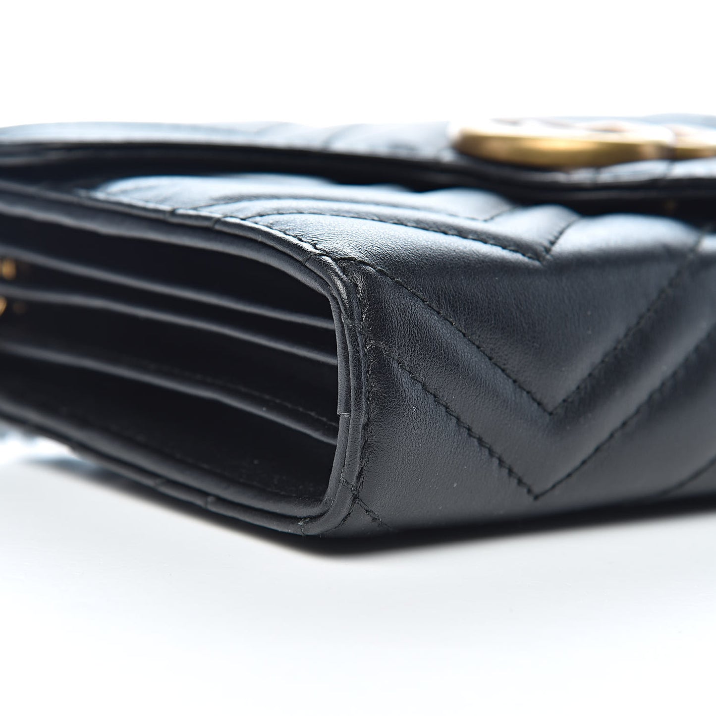 Calfskin Matelasse GG Marmont Chain Wallet Black