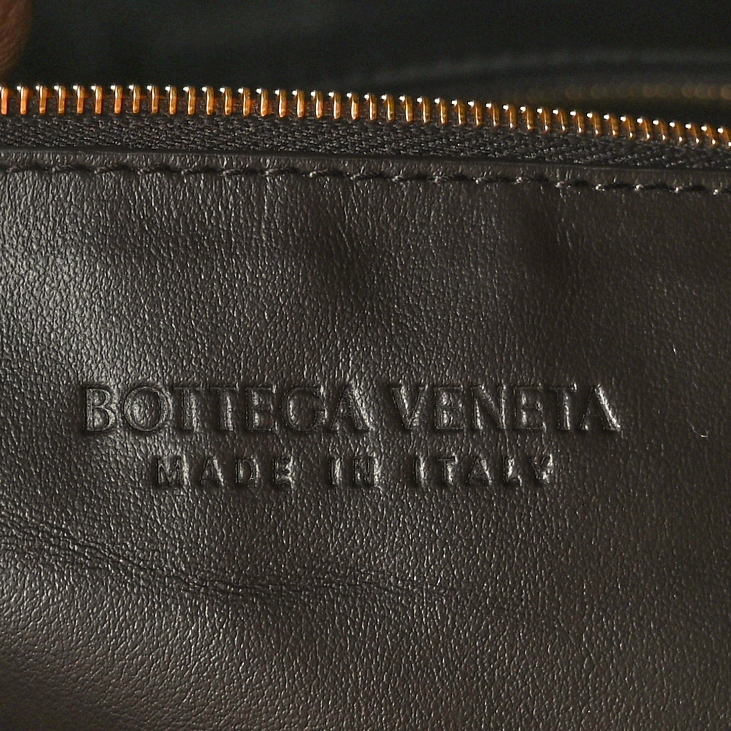 Calfskin Intrecciato Large Hop Ebano