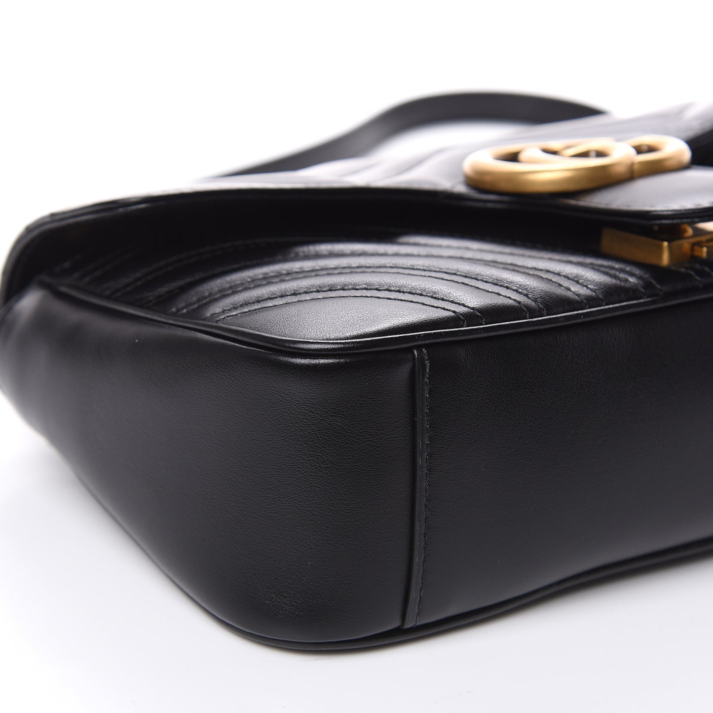 Calfskin Matelasse Small GG Marmont Shoulder Bag Black