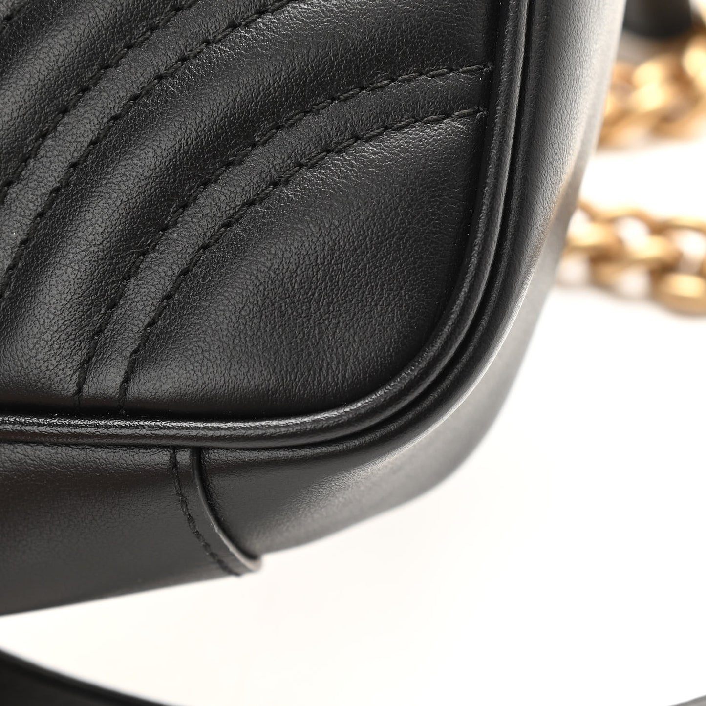 Calfskin Matelasse Mini GG Marmont Shoulder Bag Black