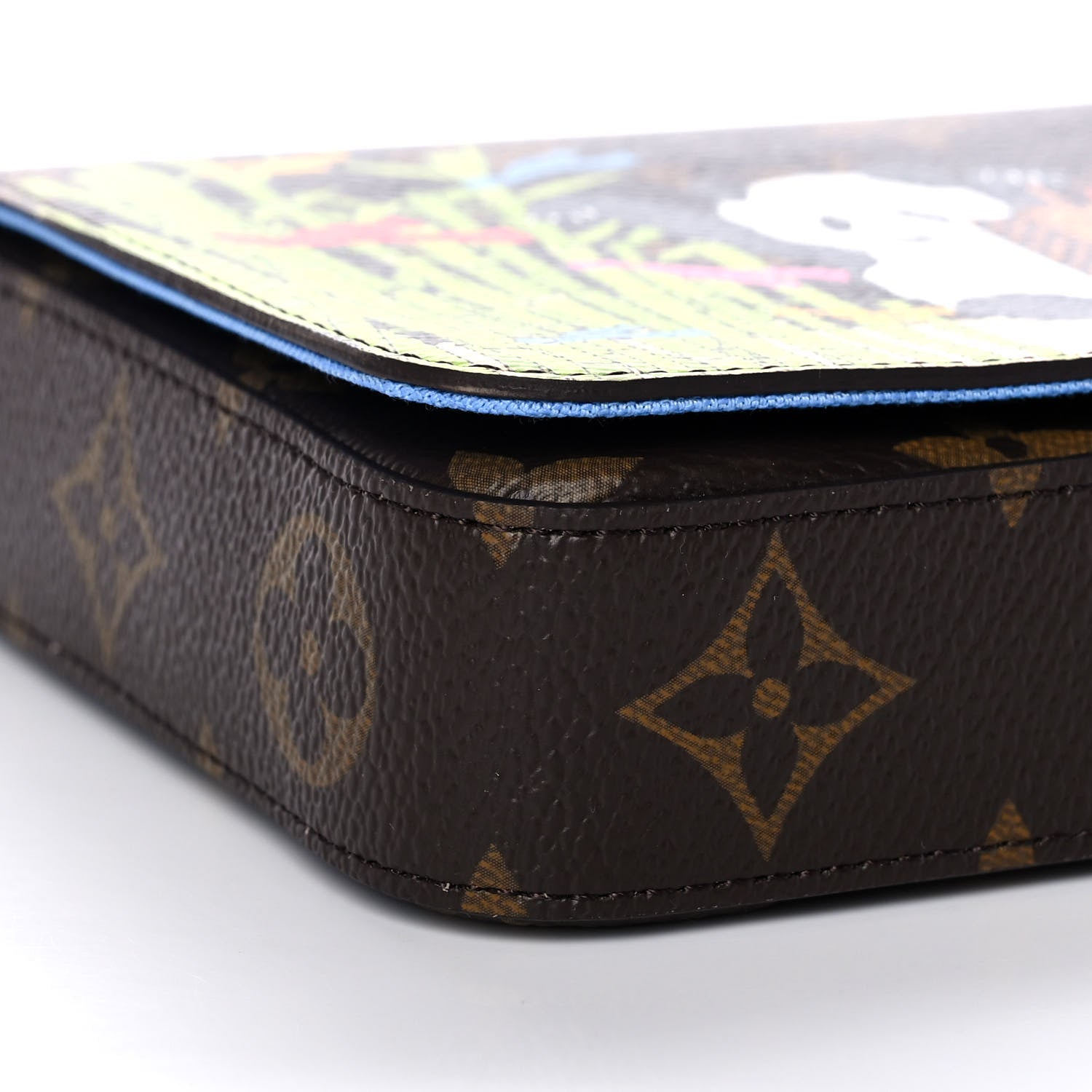 Louis Vuitton Monogram 2021 Christmas Animation China Wall Pochette Felicie Chain Wallet Myosotis Blue 12 of 14