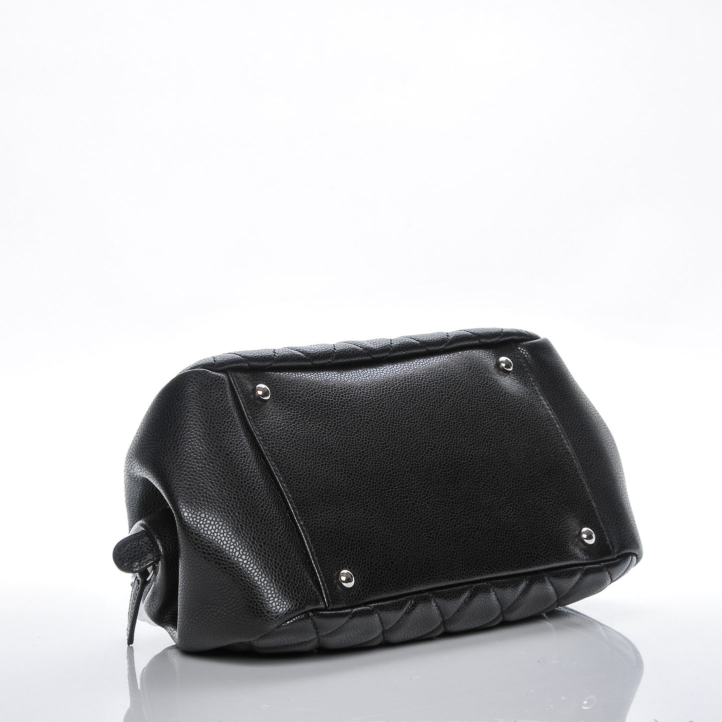 Caviar Quilted Timeless CC Shoulder Bag Black