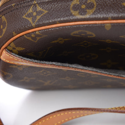 Louis Vuitton Monogram Blois 15 of 20