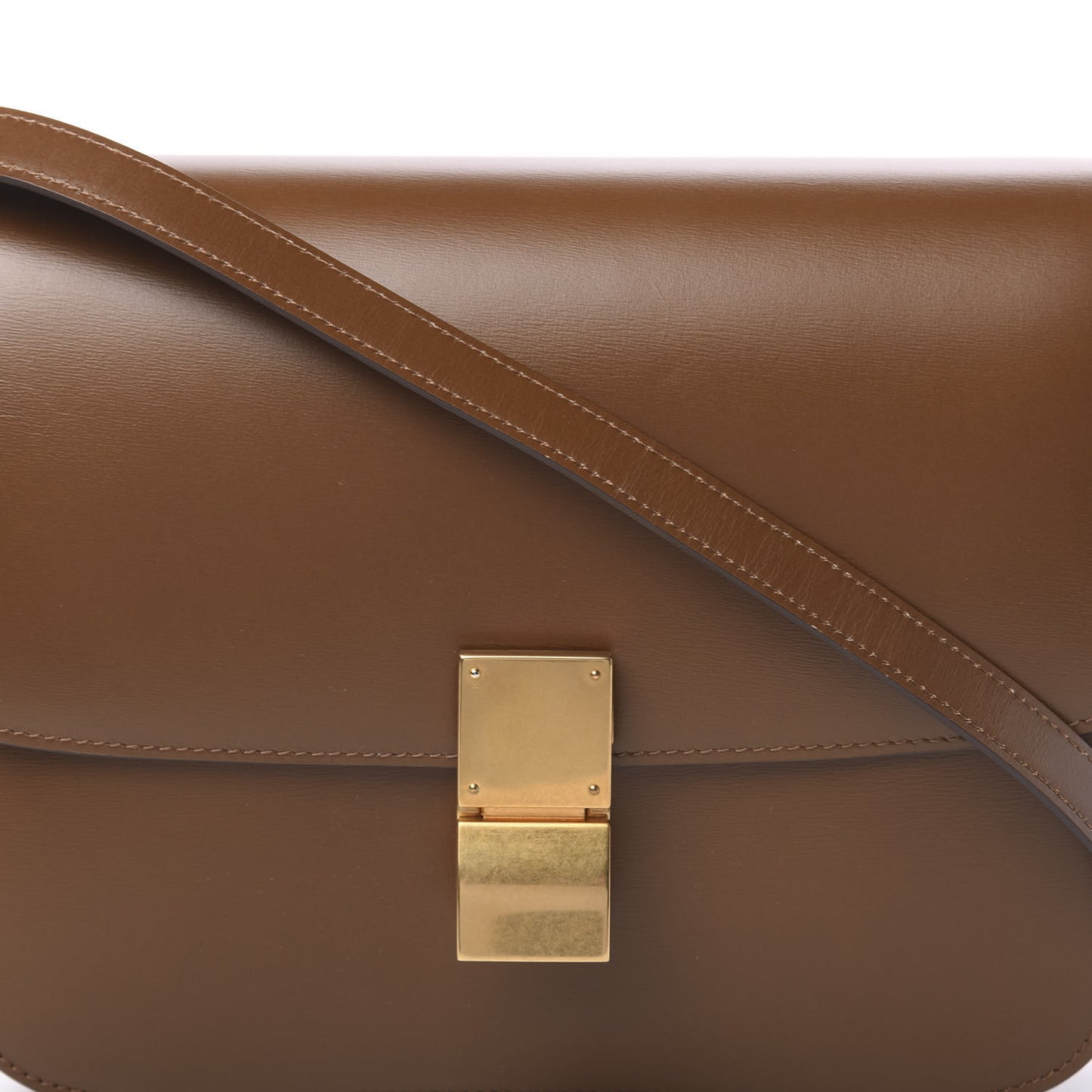 Box Calfskin Medium Classic Box Flap Bag Camel