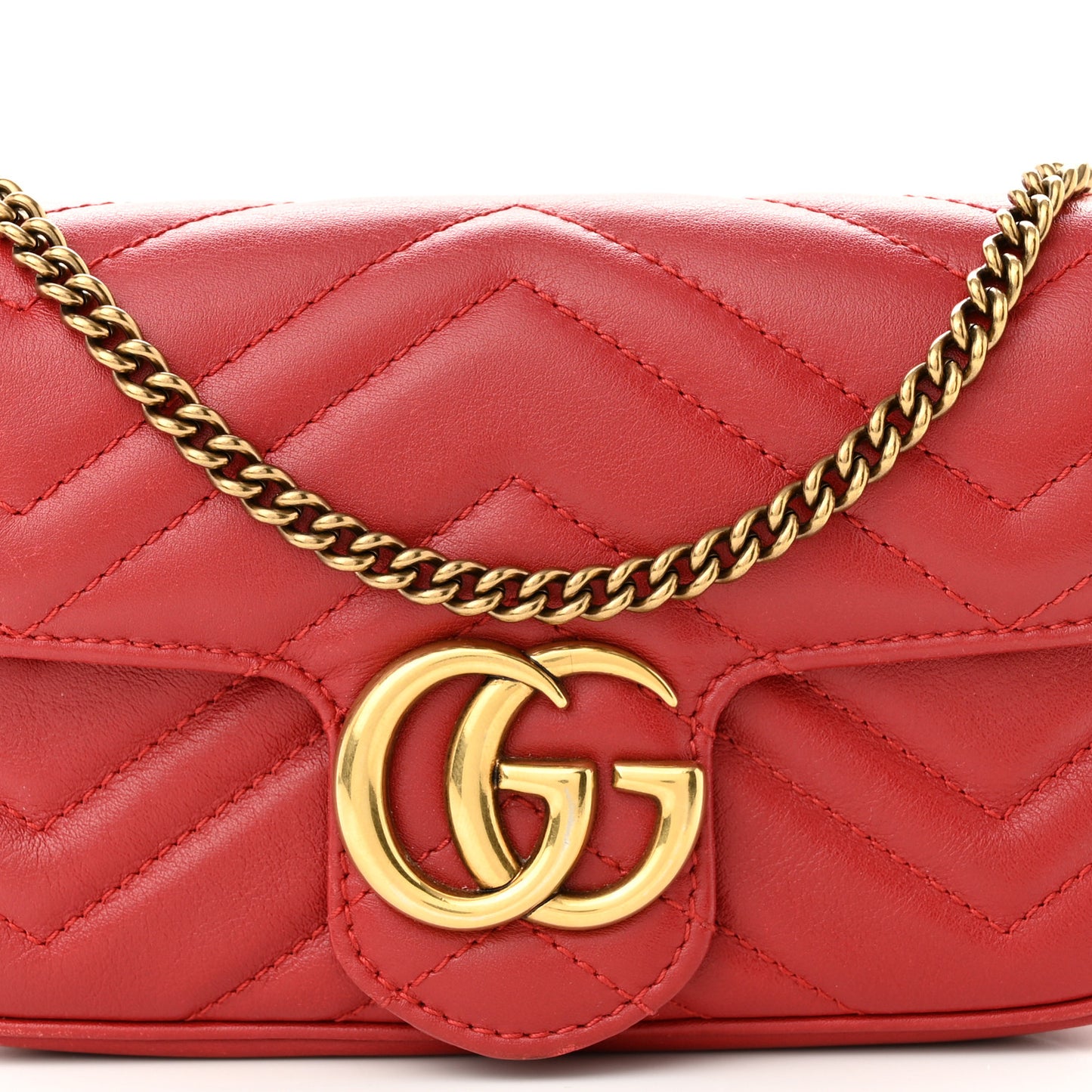 Calfskin Matelasse Super Mini GG Marmont Shoulder Bag Hibiscus Red