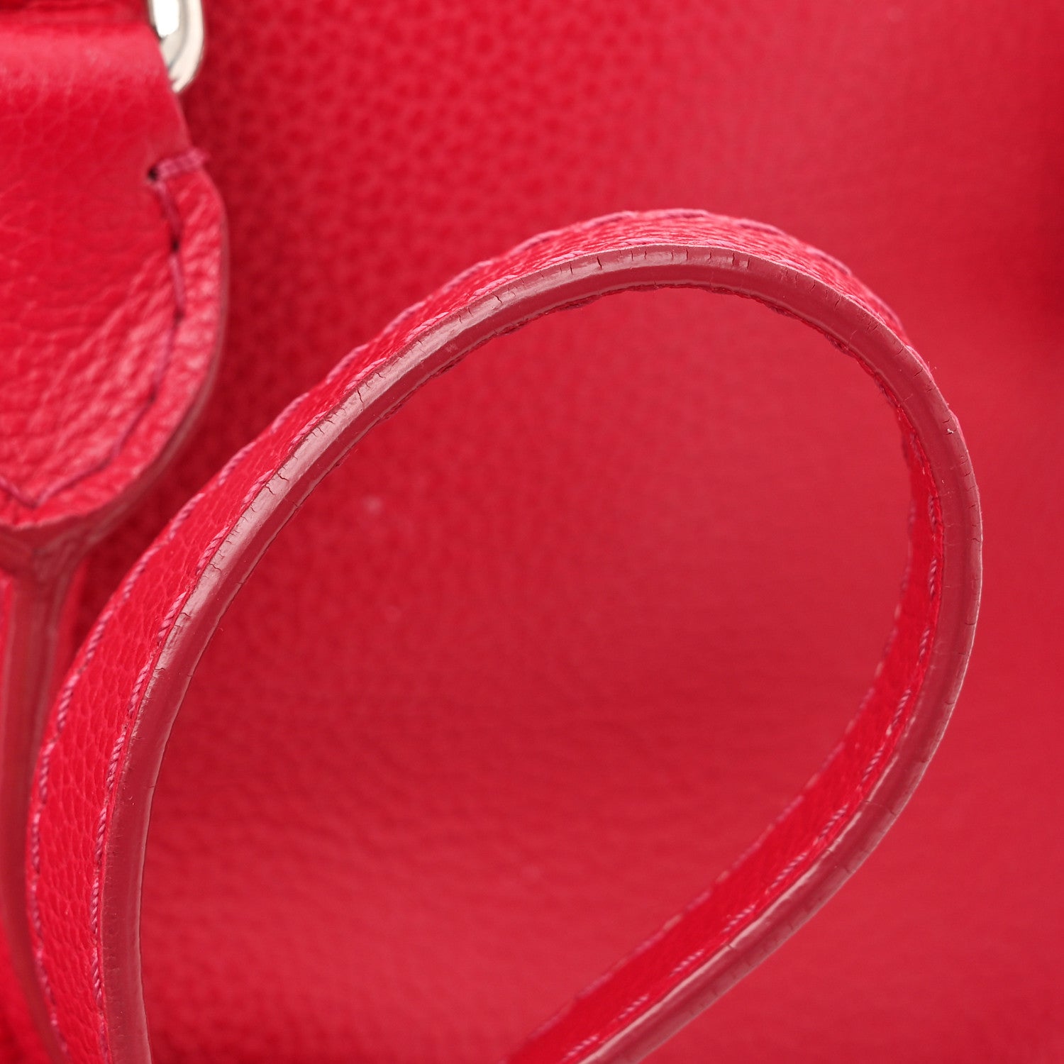 Alexander McQueen Pebbled Calfskin Small Skull Padlock Zip Around Tote Red 13 of 15