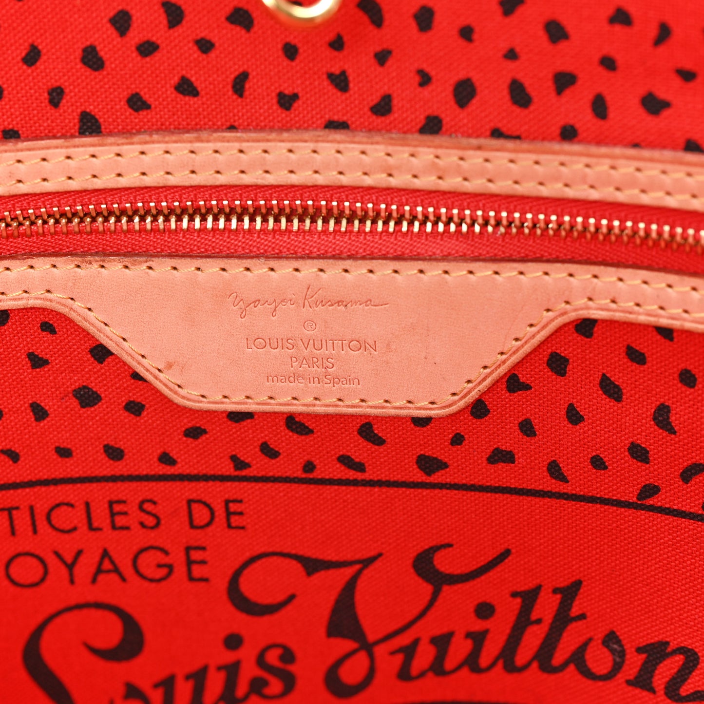 Monogram Kusama Waves Neverfull MM Red