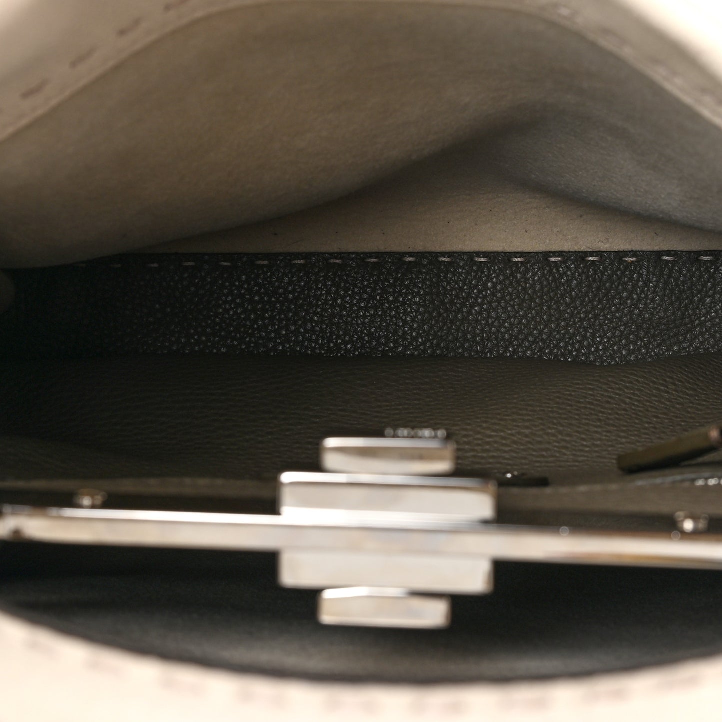 Cuoio Romano Selleria Vitello Dolce Lace Up Medium Peekaboo Iconic Satchel Camelia Milk Grigio Polvere