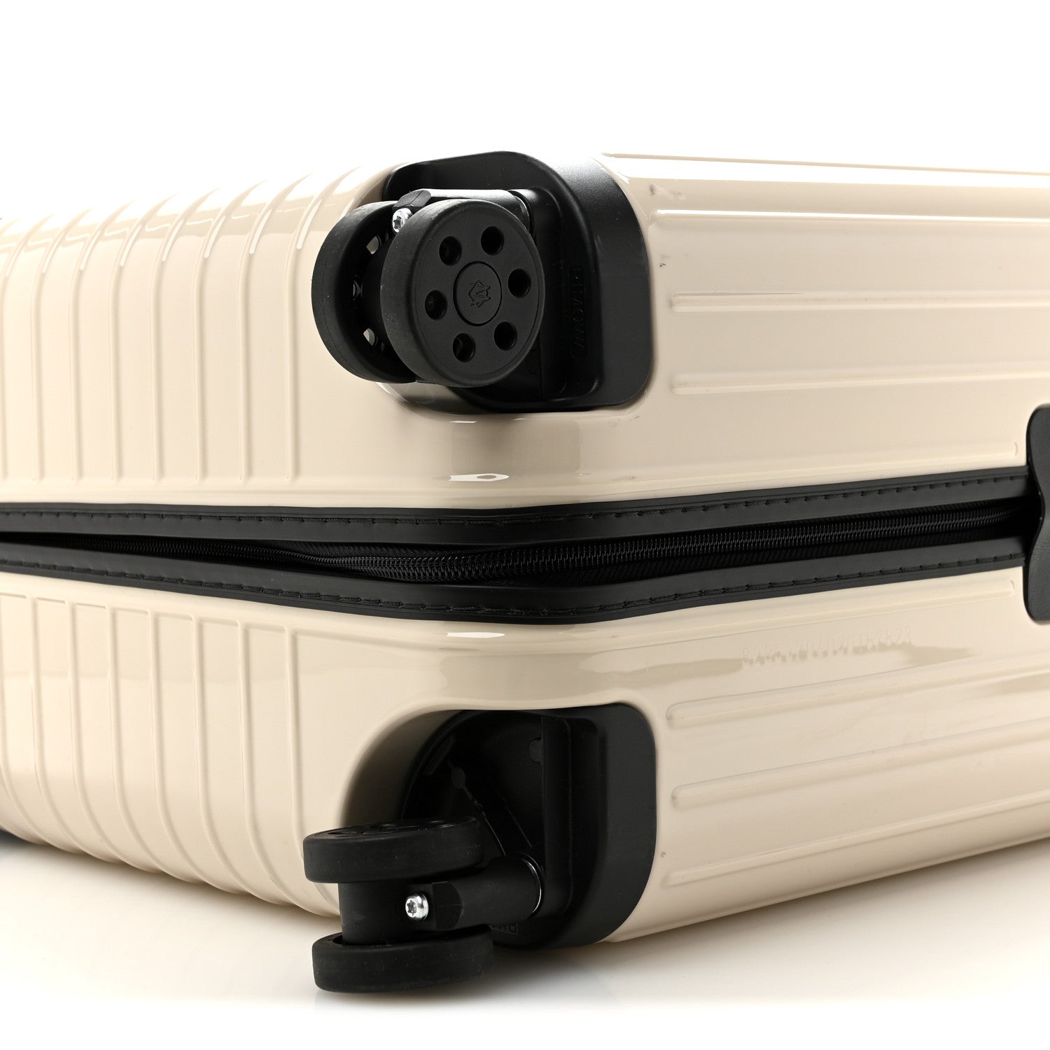 Rimowa Gloss Polycarbonate Essential Lite Cabin Ivory Beige 8 of 8