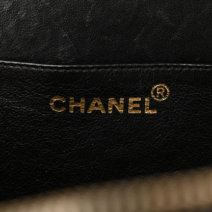 Chanel Patent CC Round Vanity Case Black 6 of 11