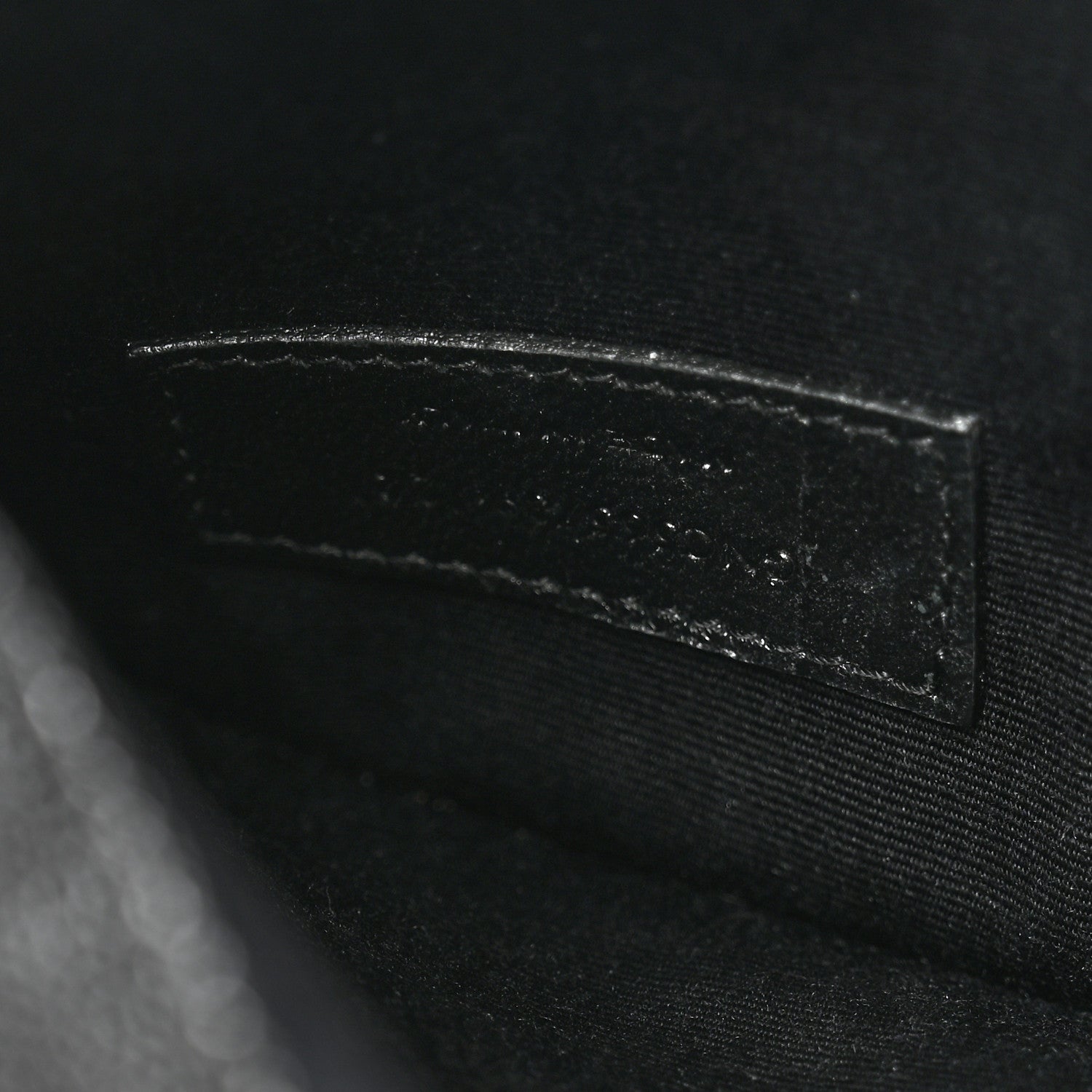 Saint Laurent Grain De Poudre Uptown Pouch Black 7 of 9