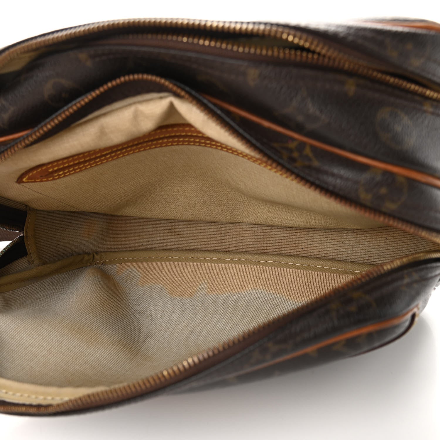 Louis Vuitton Monogram Reporter PM 6 of 21