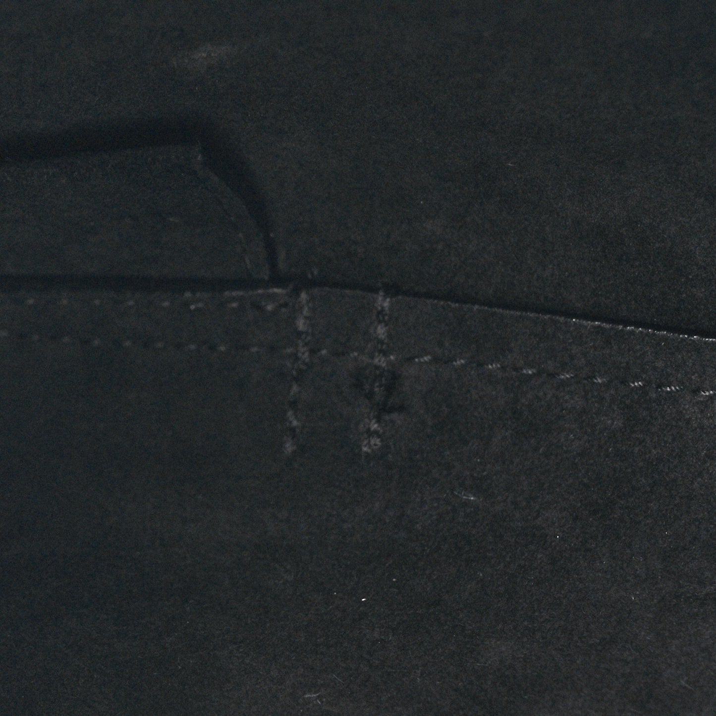 Calfskin Cradle Black
