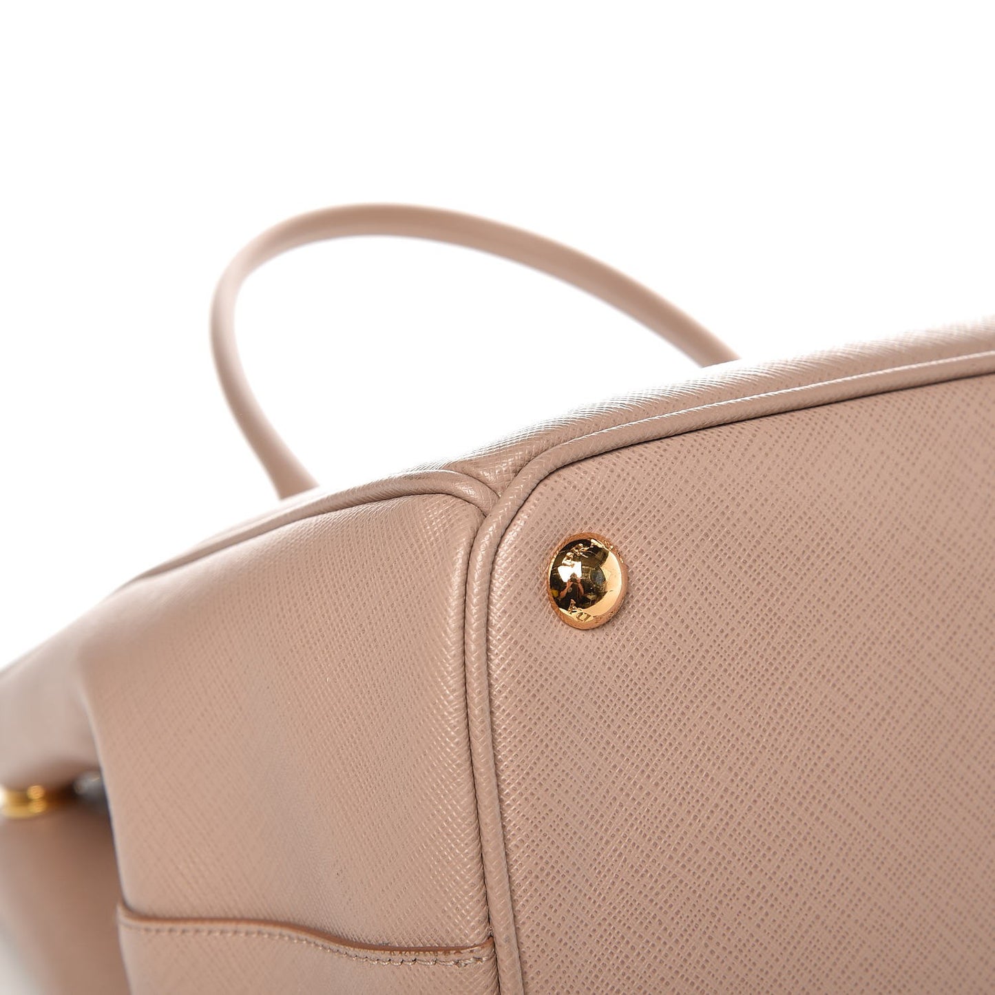 Saffiano Medium Galleria Double Zip Tote Cammeo