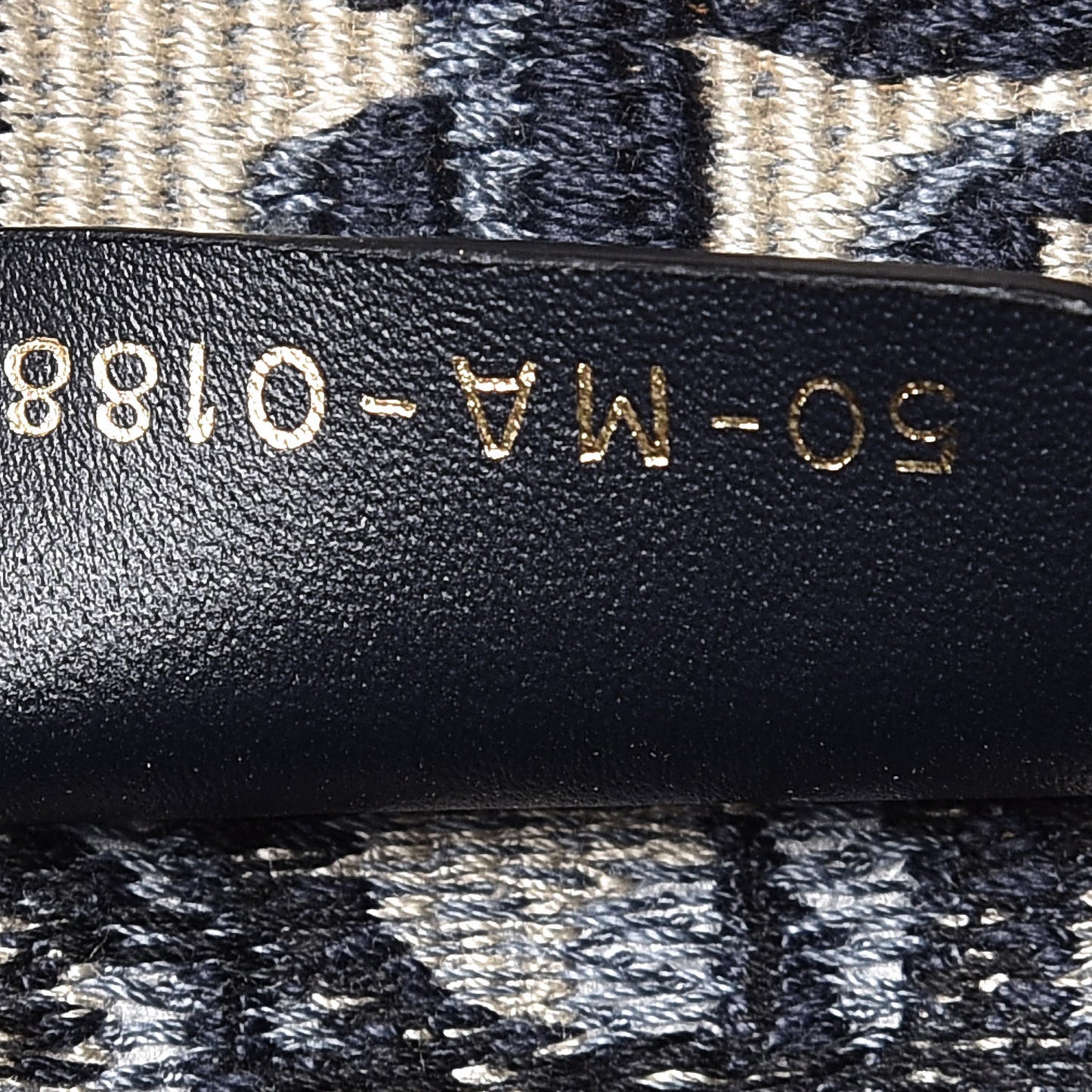 Oblique Book Tote Blue Multicolor