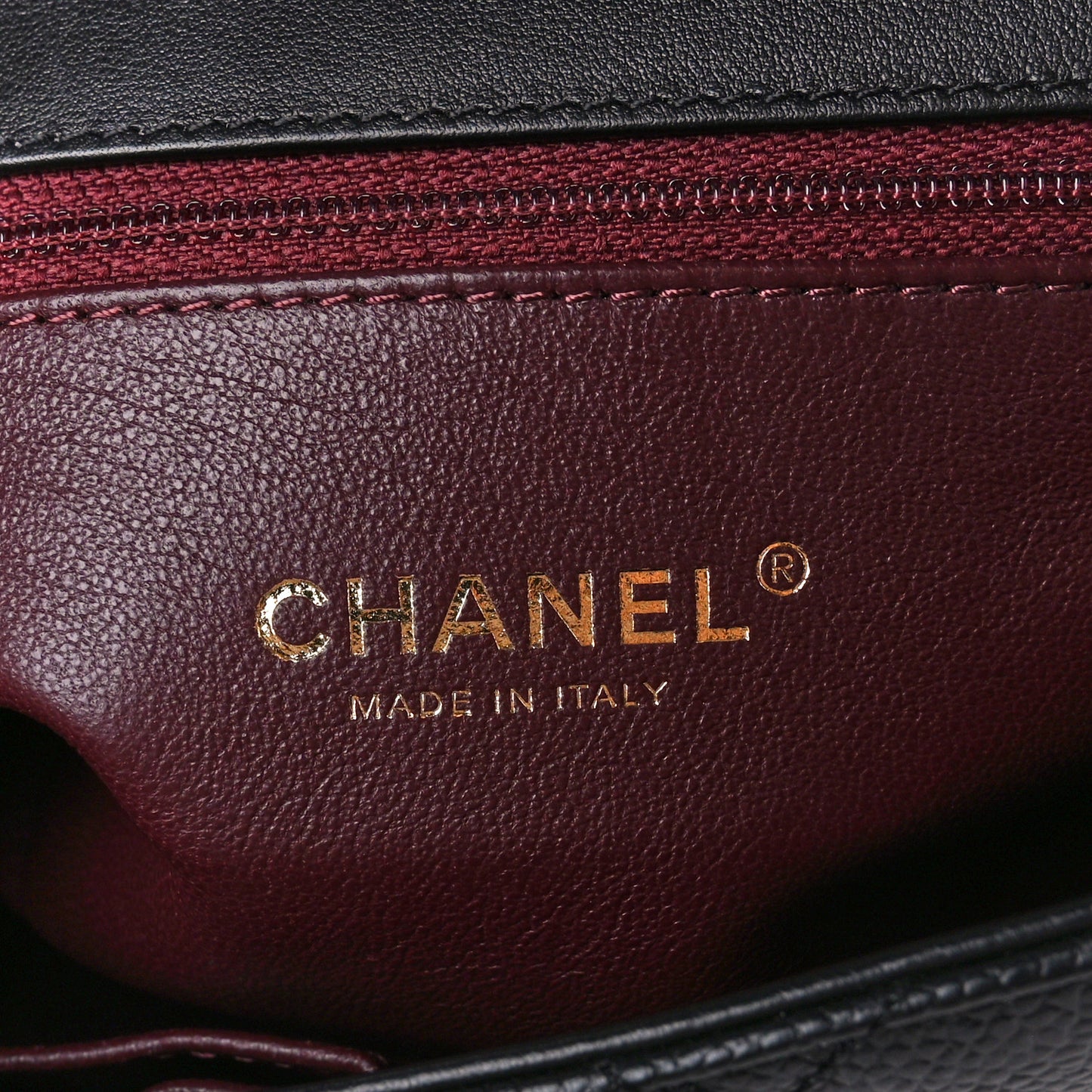 Caviar Quilted Small CC Filigree Flap Black