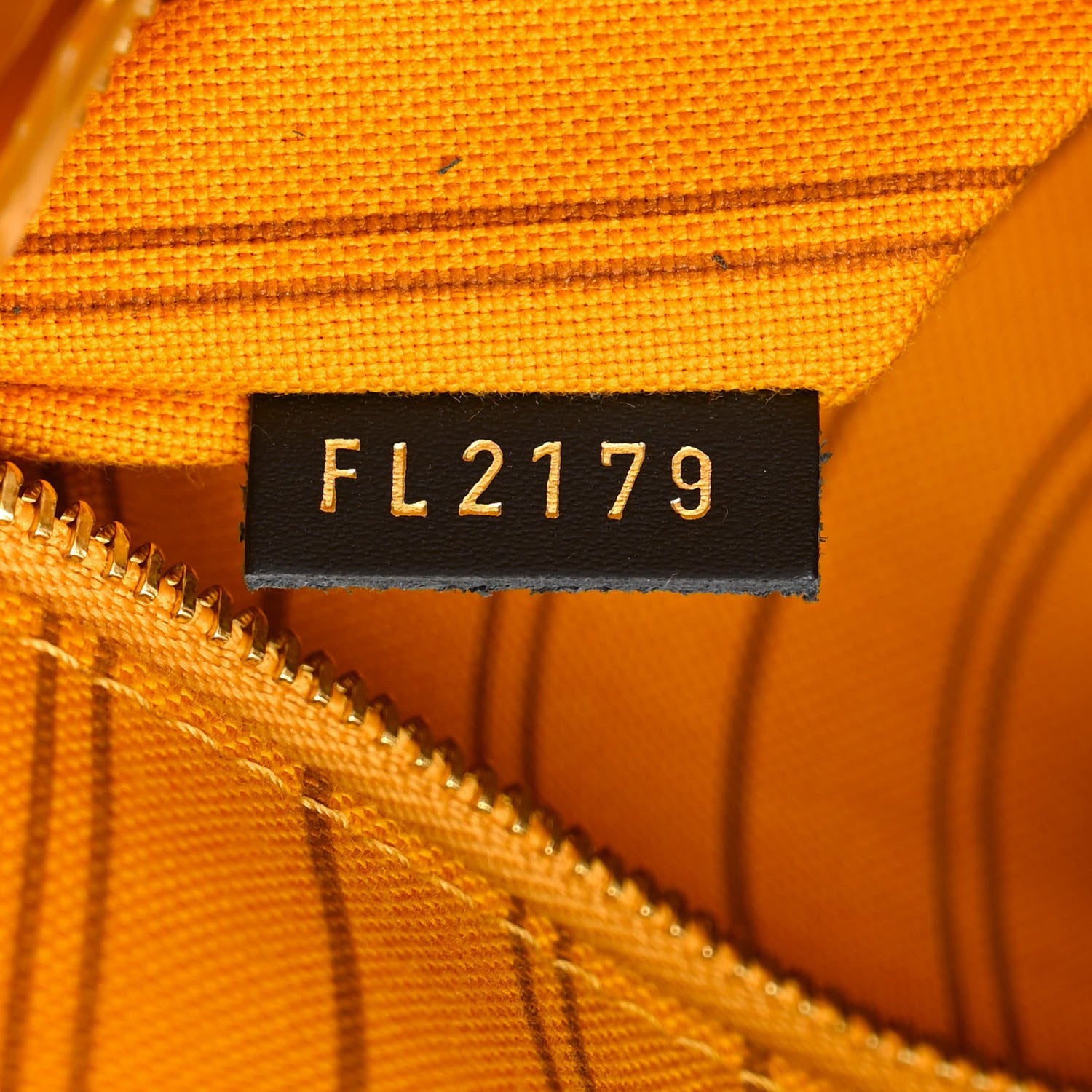 Louis Vuitton Monogram Giant Jungle Onthego GM Black 7 of 10