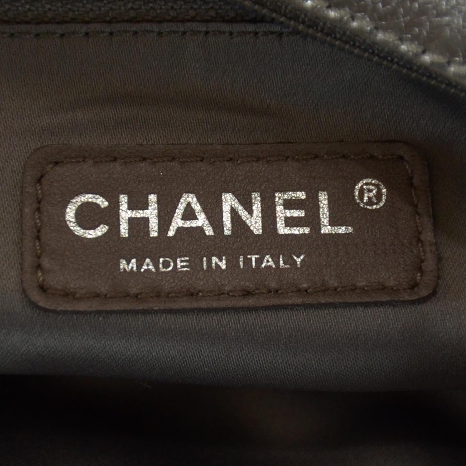 Chanel Metallic Glazed Calfskin Perforated XL Rodeo Drive Tote Silver 6 of 9