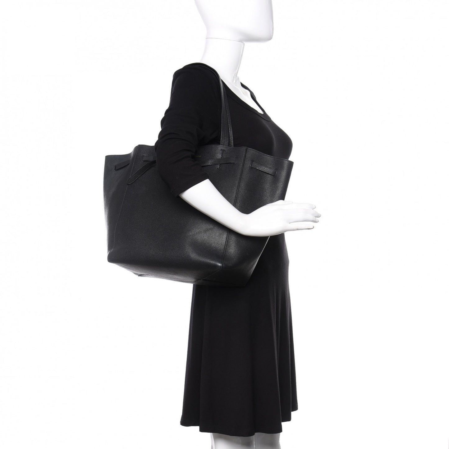 Soft Grained Calfskin Small Belt Cabas Phantom Black