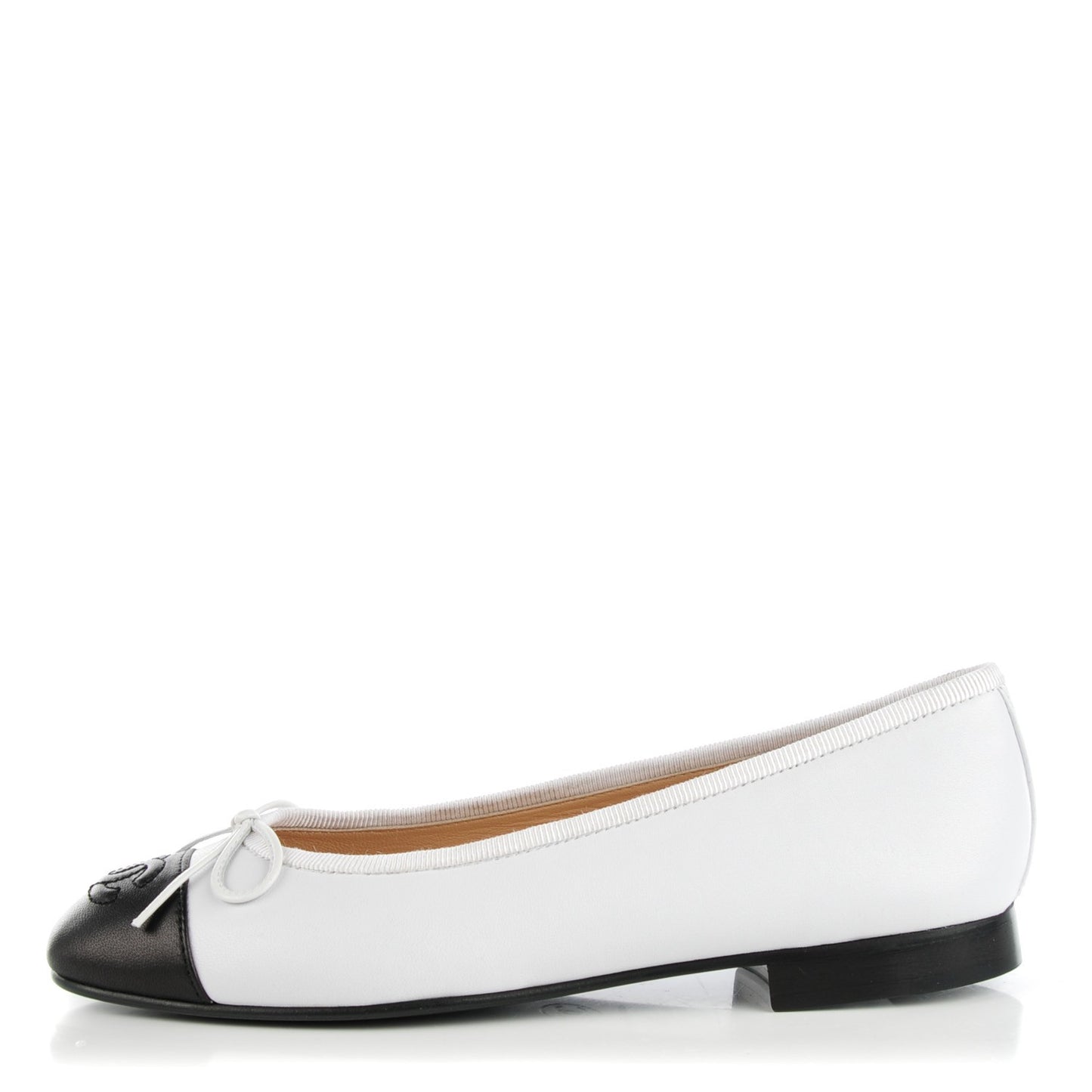 Lambskin CC Cap Toe Ballerina Flats 35 White Black