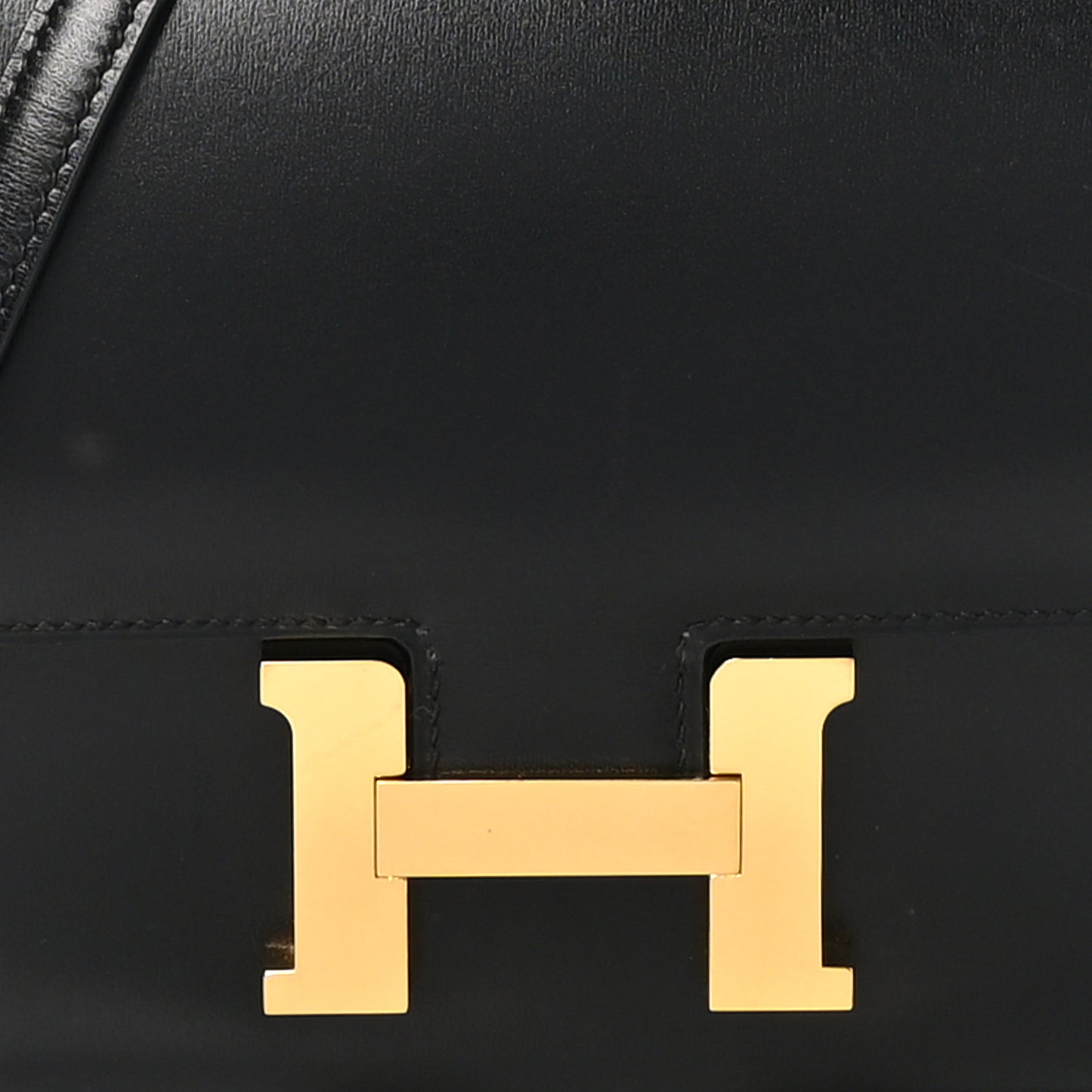 Box Constance 18 Black