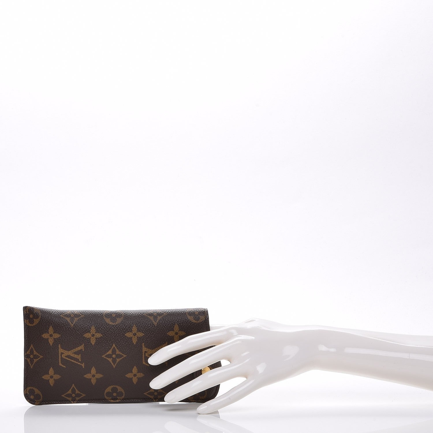 Louis Vuitton Monogram Sunglasses Case MM 2 of 8