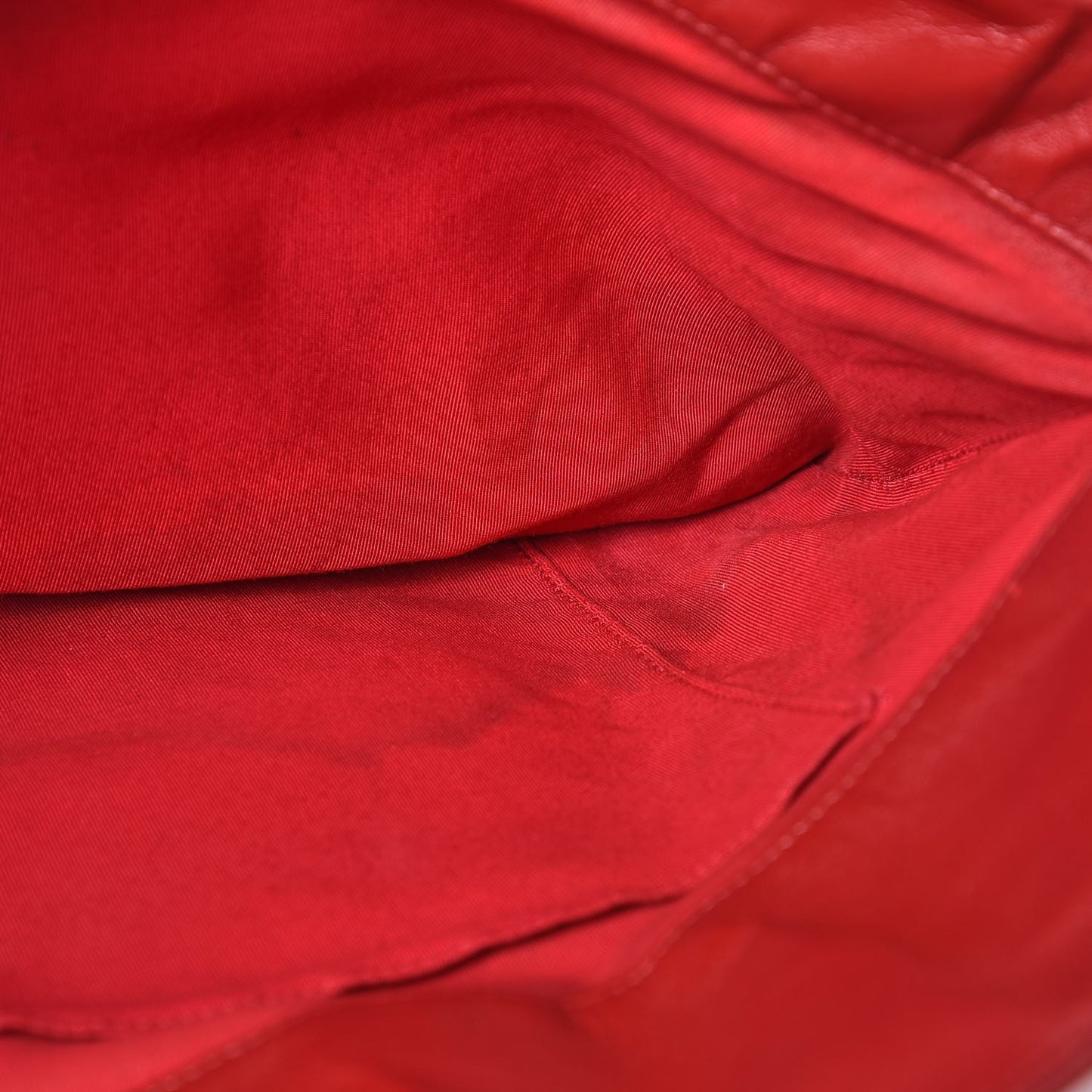 Vinyl XL Lipstick Tote Red