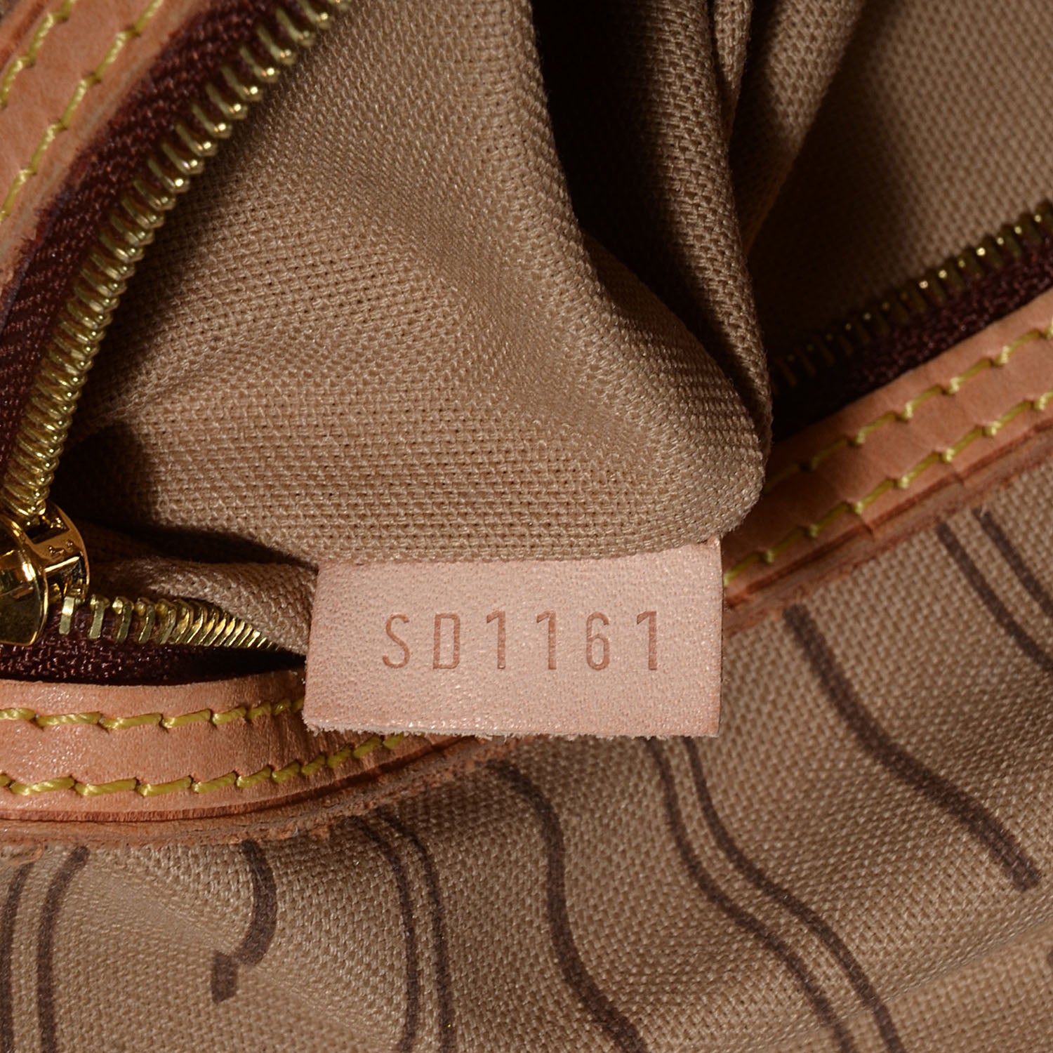 Louis Vuitton Monogram Delightful PM 8 of 8