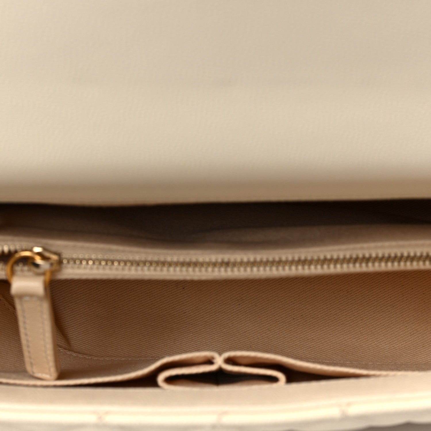 Chanel Caviar Quilted Small Coco Handle Flap White 5 of 9