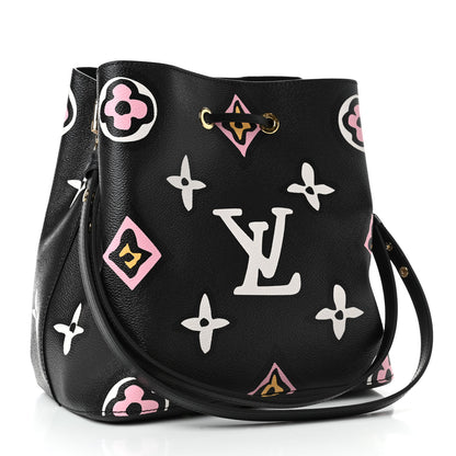 Louis Vuitton Monogram Giant Wild At Heart Neonoe MM Black 2 of 4