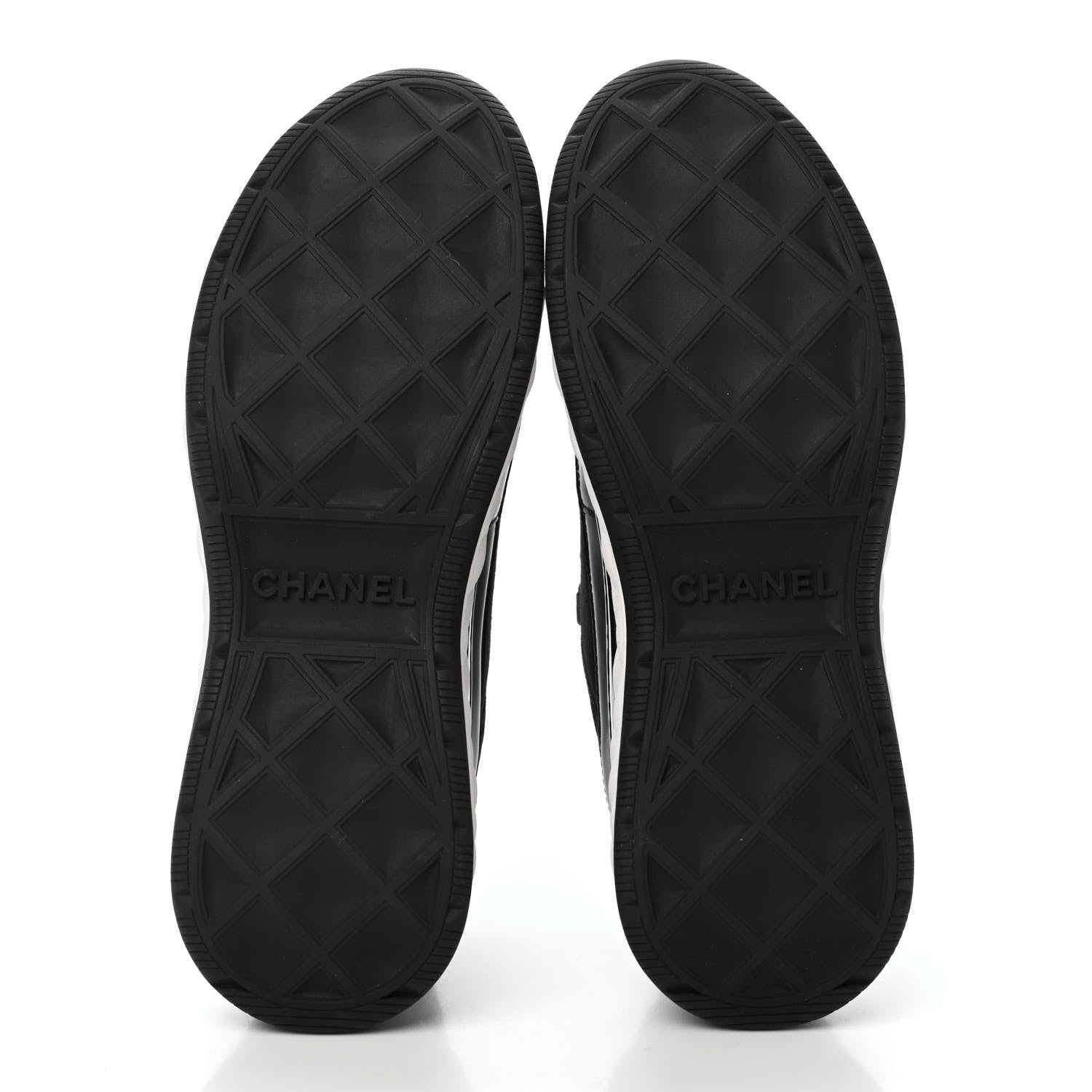 Chanel Velvet Calfskin Mixed Fibers CC Sneakers 40 Black 5 of 9