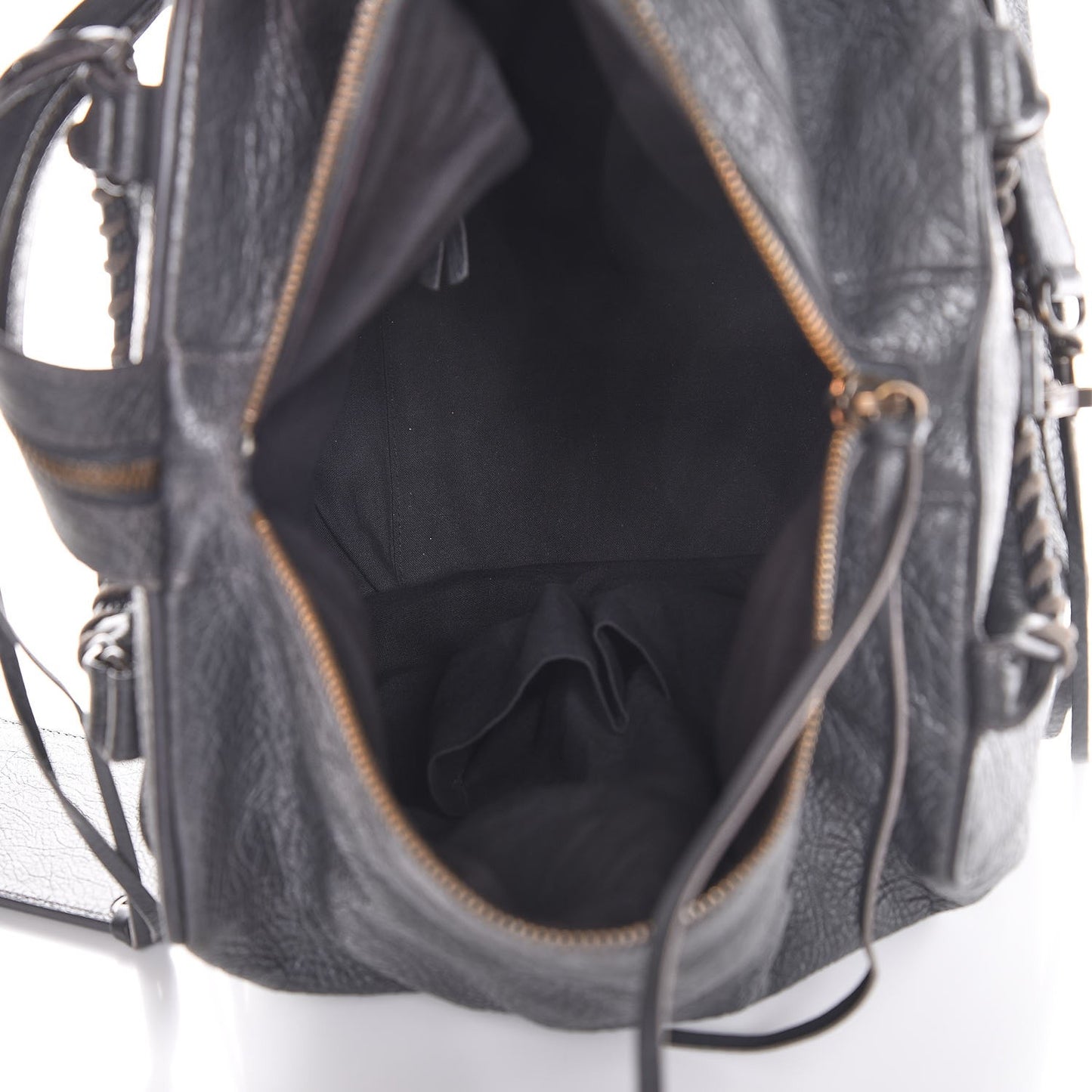 Agneau Classic Hardware Zip Traveler Backpack Gris Fossile