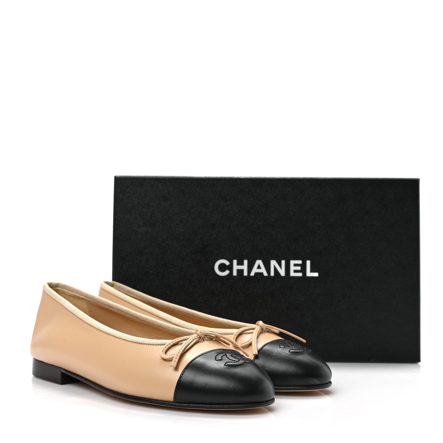 Chanel Lambskin Cap Toe Ballerina Flats 37 Beige Black 8 of 8