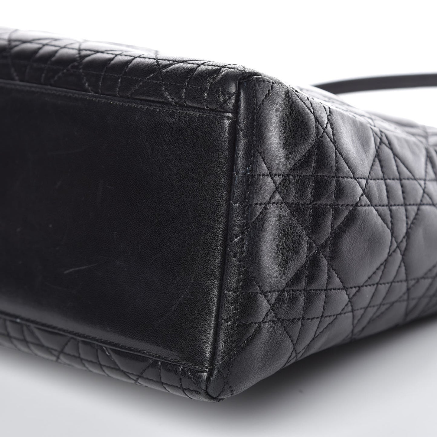 Lambskin Cannage Medium Lady Dior Black