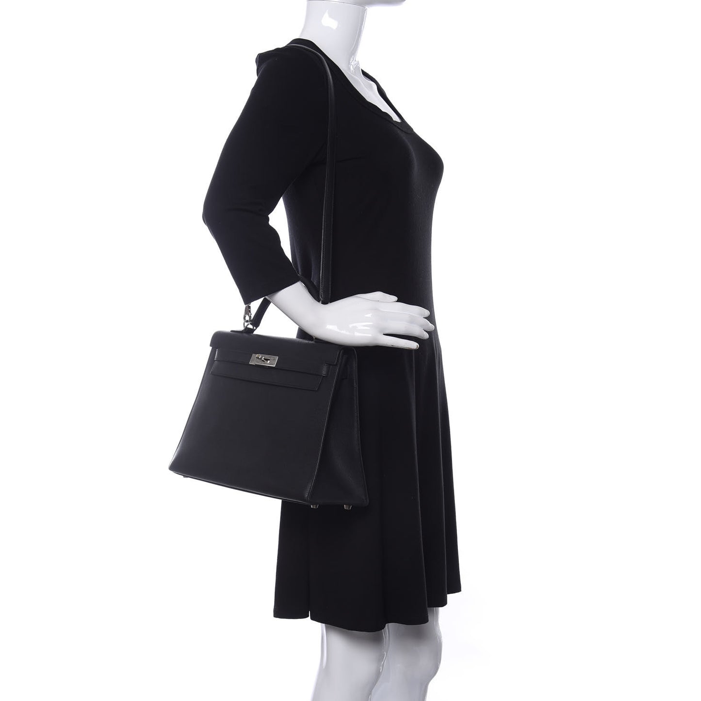 Epsom Kelly Sellier 32 Black