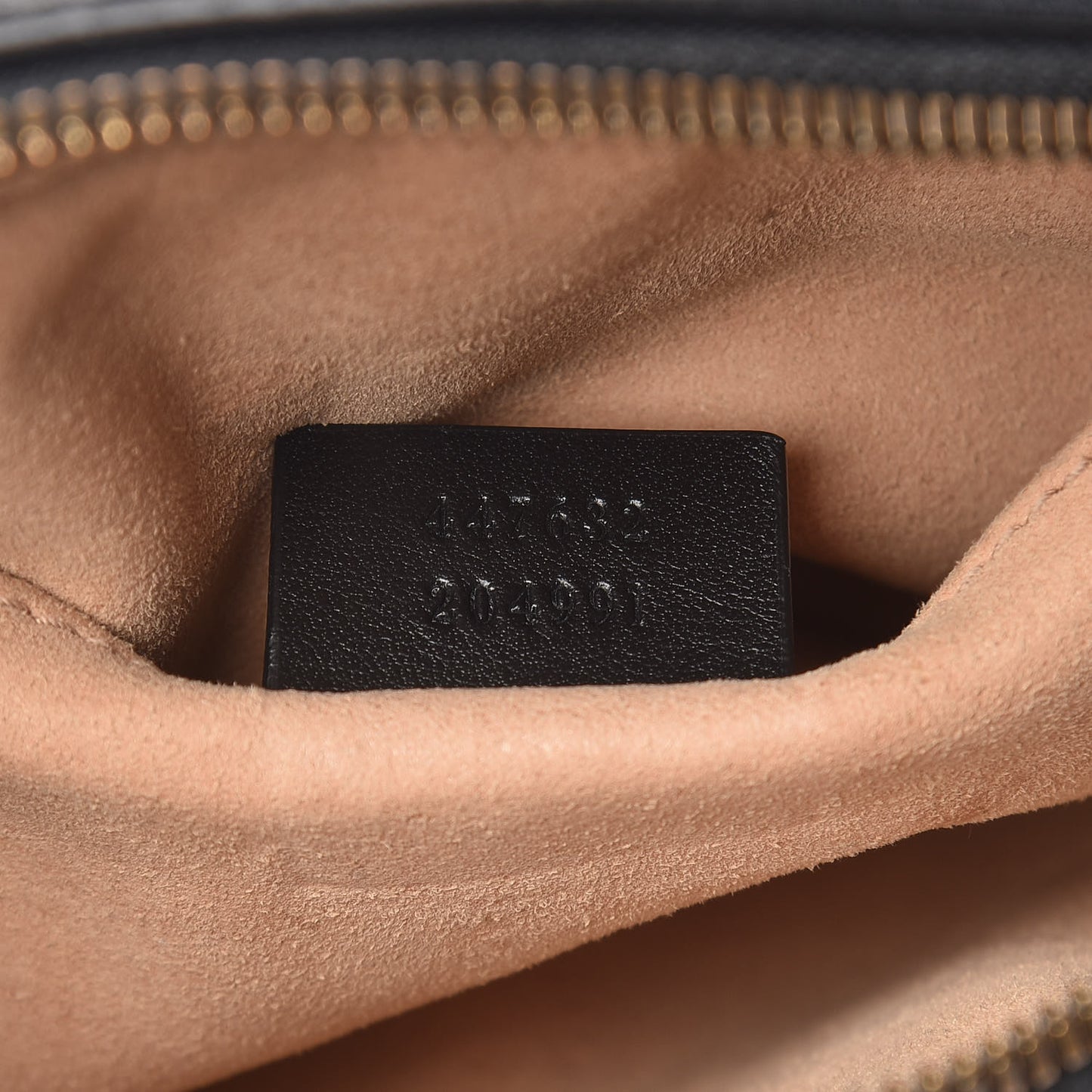 Calfskin Matelasse Small GG Marmont Chain Shoulder Bag Black