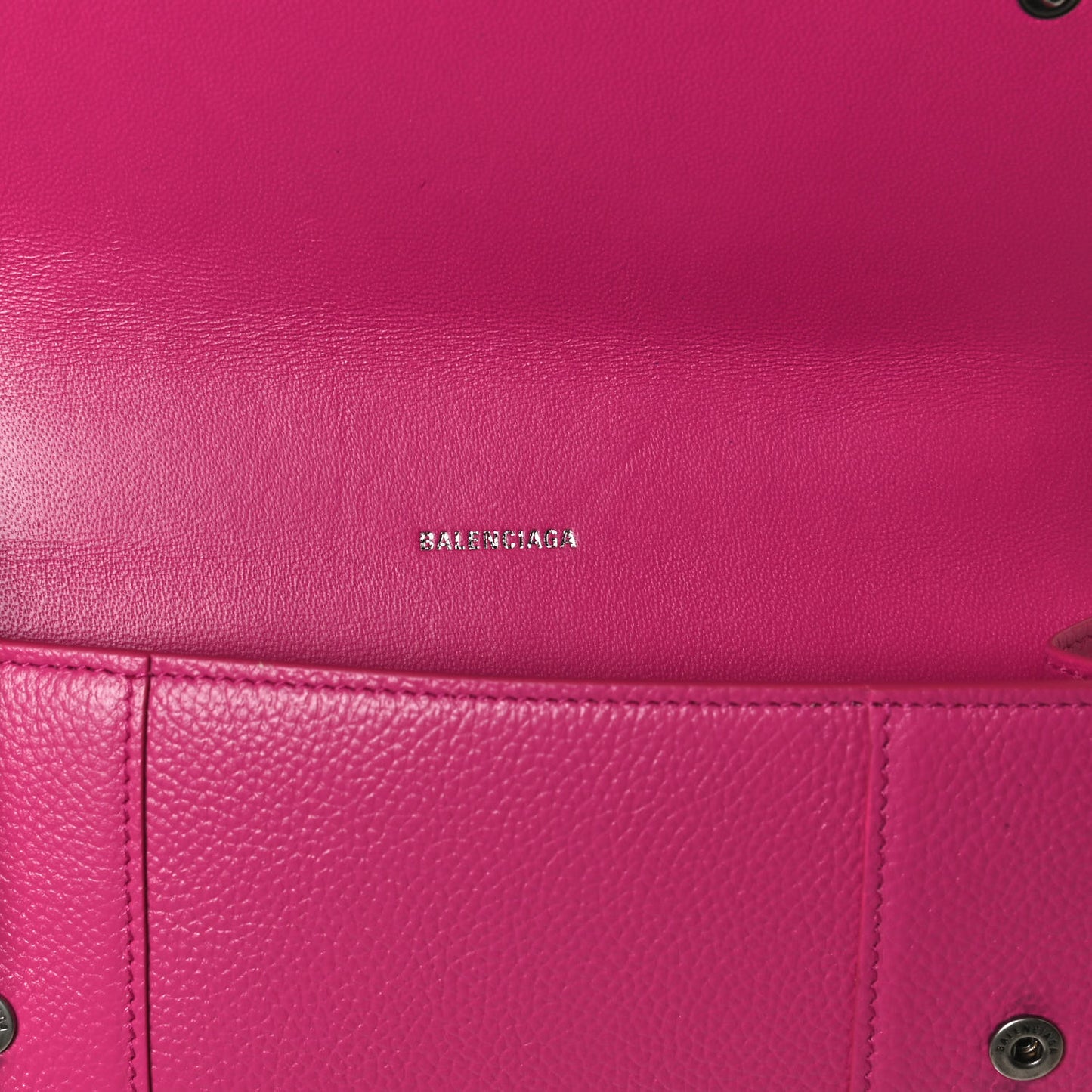 Grained Calfskin Tonal B Hourglass Top Handle Crossbody Phone Holder Fuchsia