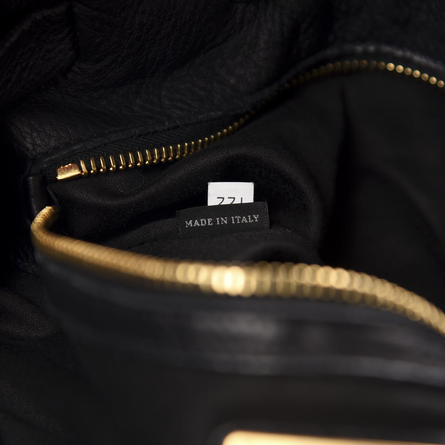 Vitello Drawstring Bow Satchel Black