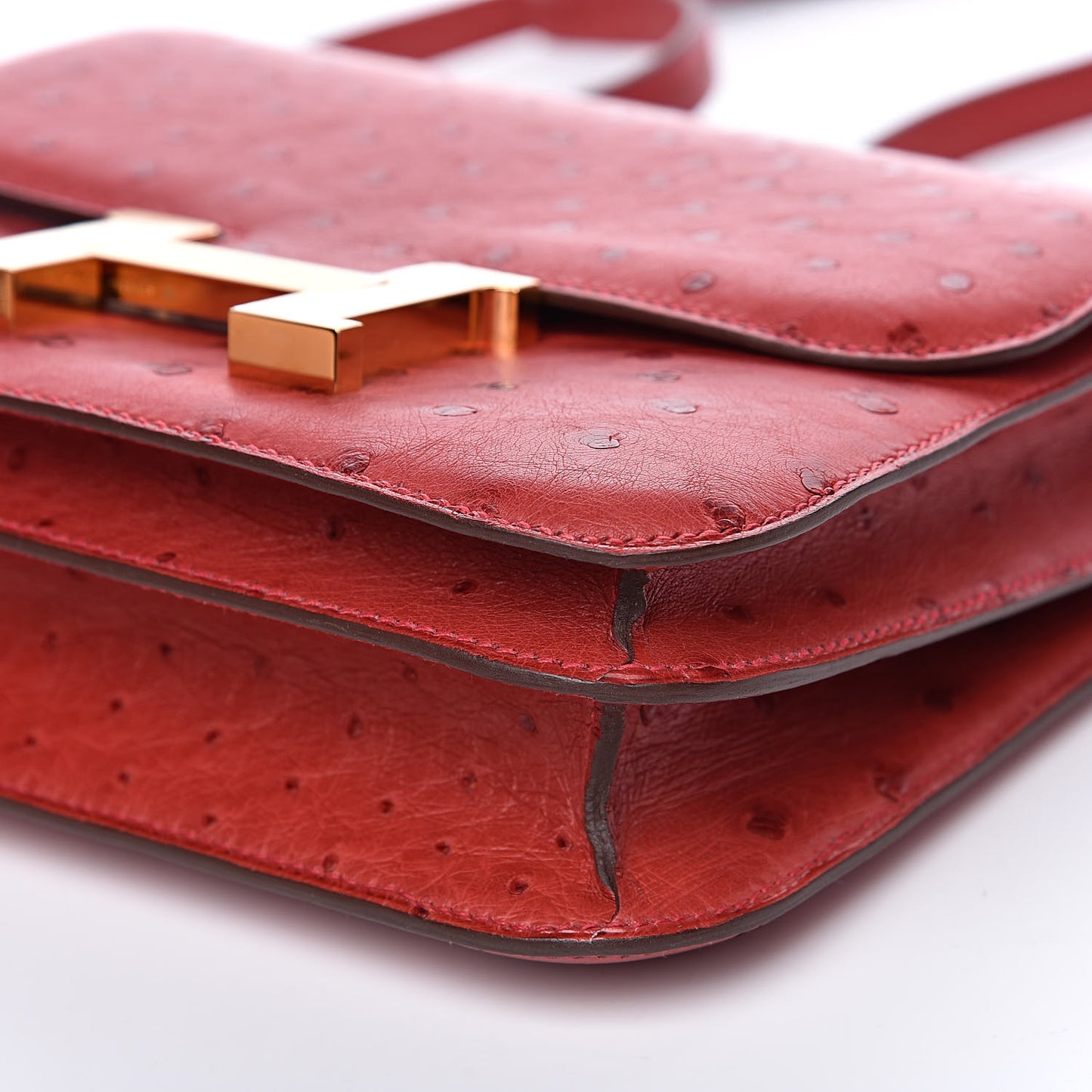 Ostrich Constance 18 Rouge Vif