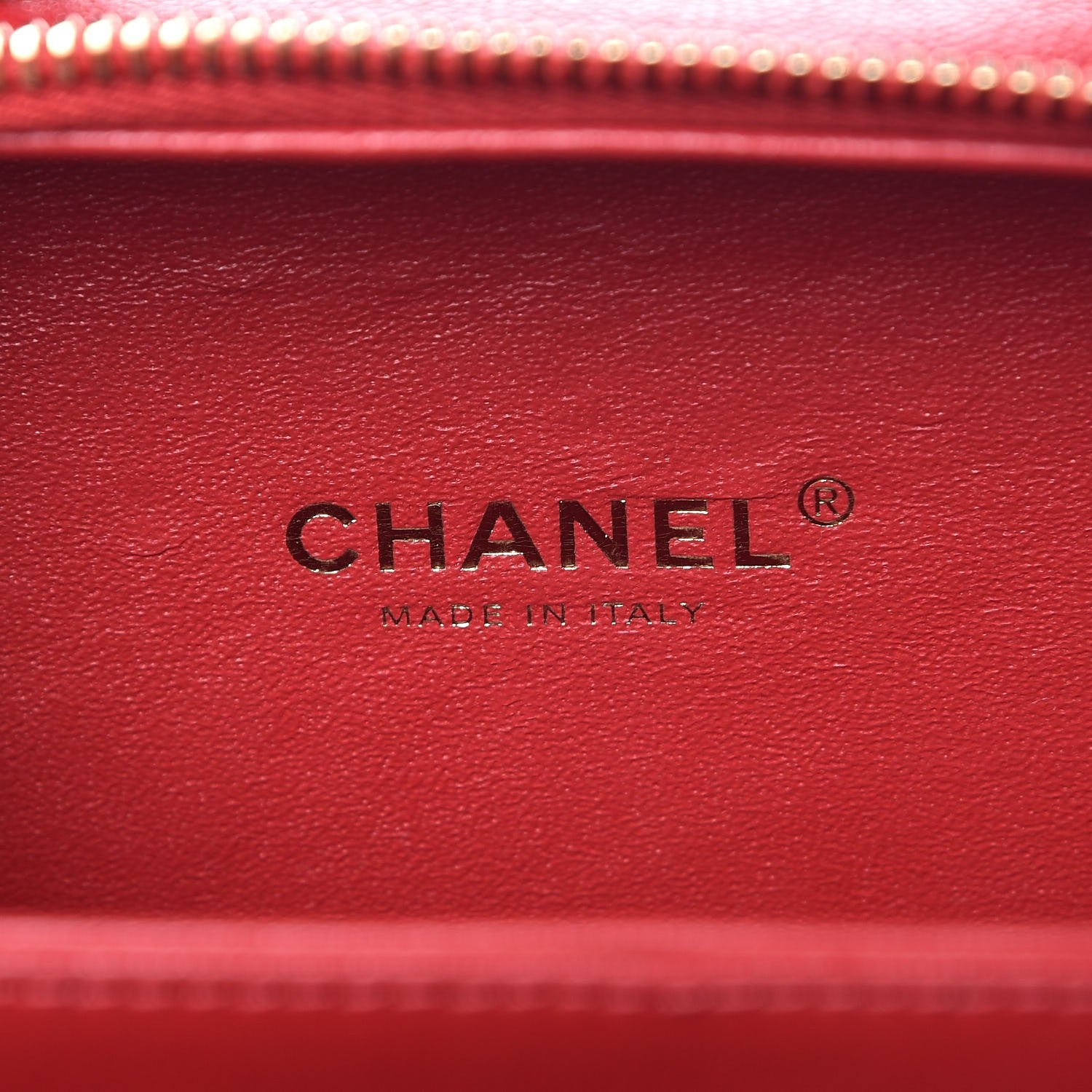 Chanel Caviar Quilted Small CC Filigree Vanity Case Red 6 of 9