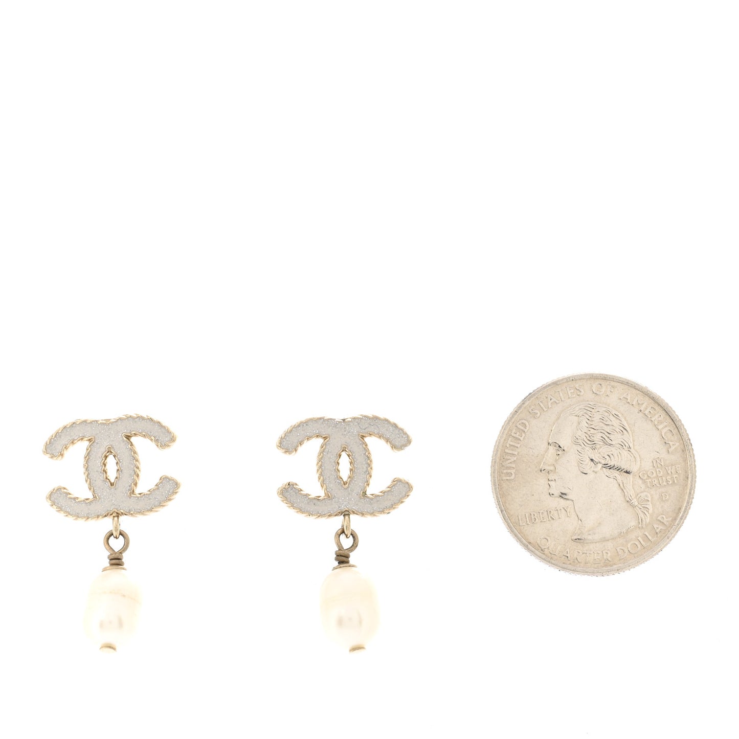 Enamel Pearl Pearl CC Drop Earrings Beige