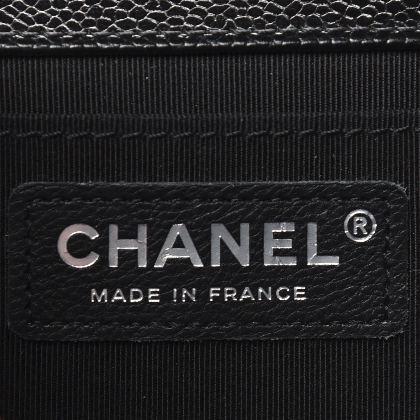 Caviar Chevron Quilted Medium Boy Flap Black