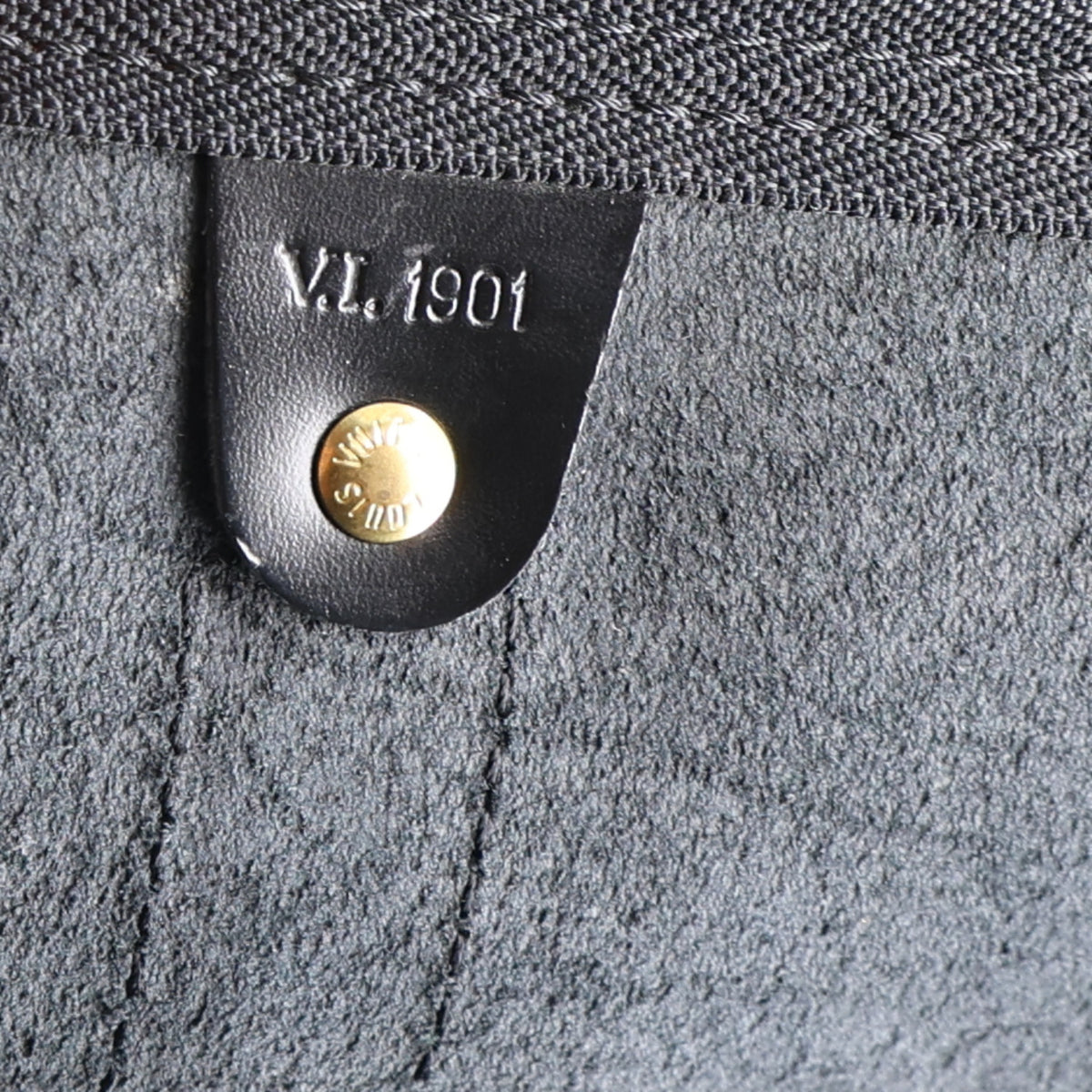 Louis Vuitton Epi Keepall 50 Black 7 of 10