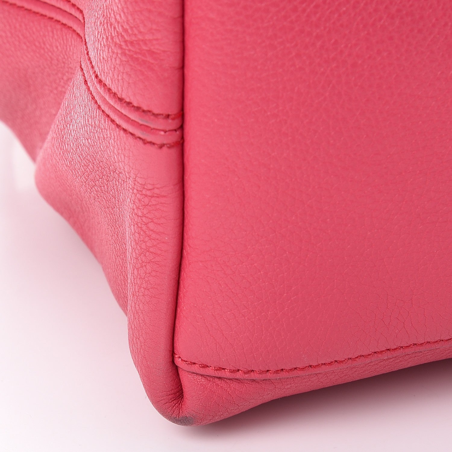 Gucci Pebbled Calfskin Medium Soho Chain Shoulder Bag Pink 9 of 11